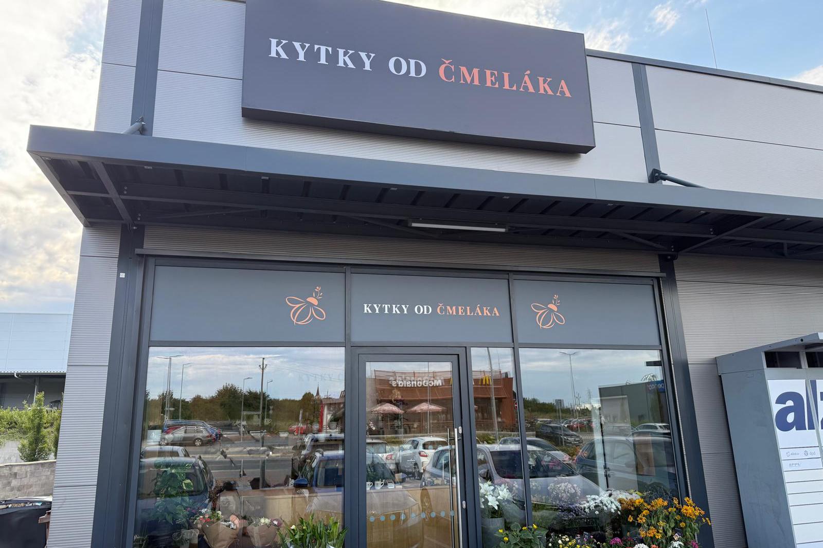 Kytky od čmeláka
