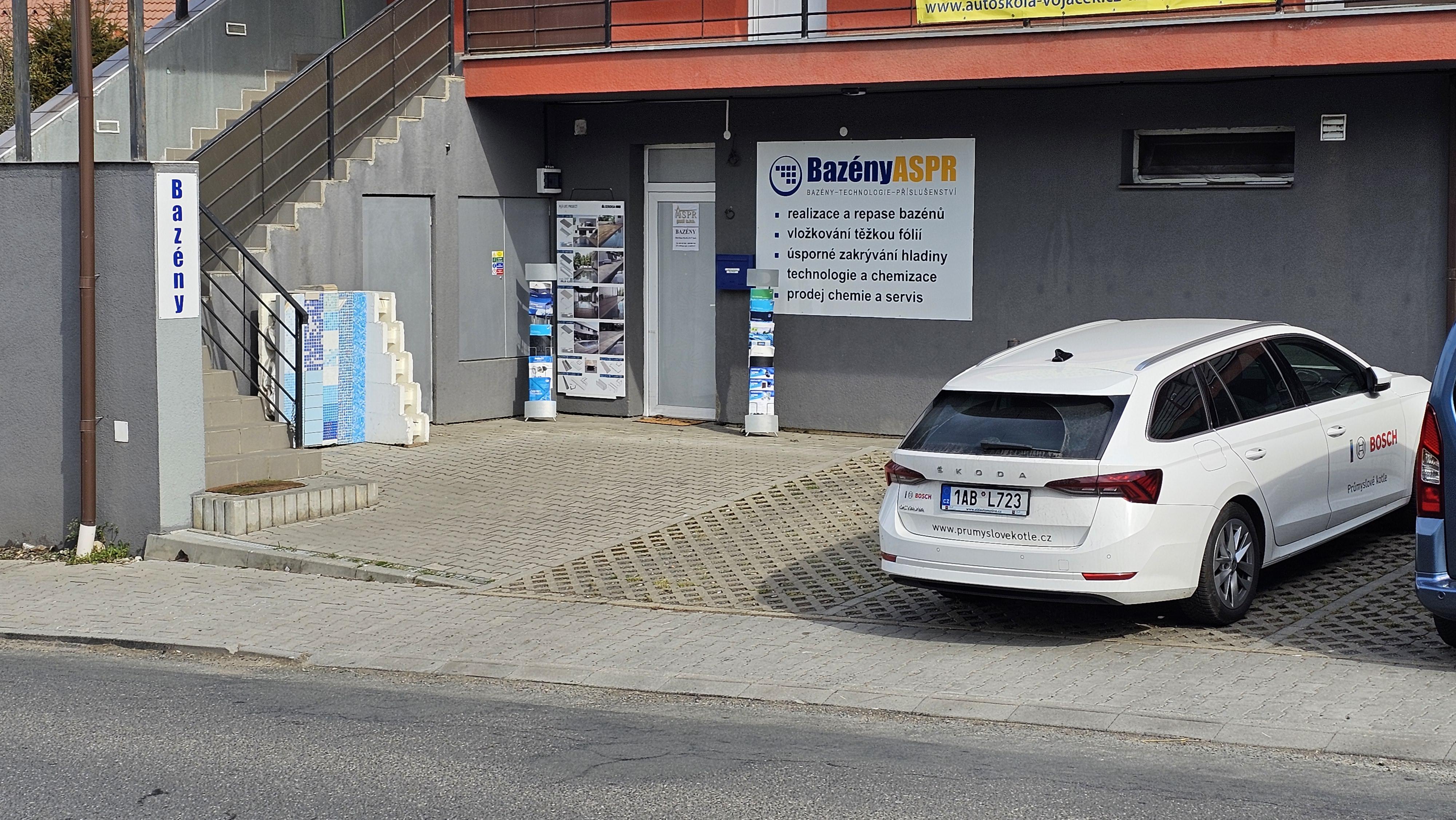 Bazeny-obklady-mozaika.cz foto 3