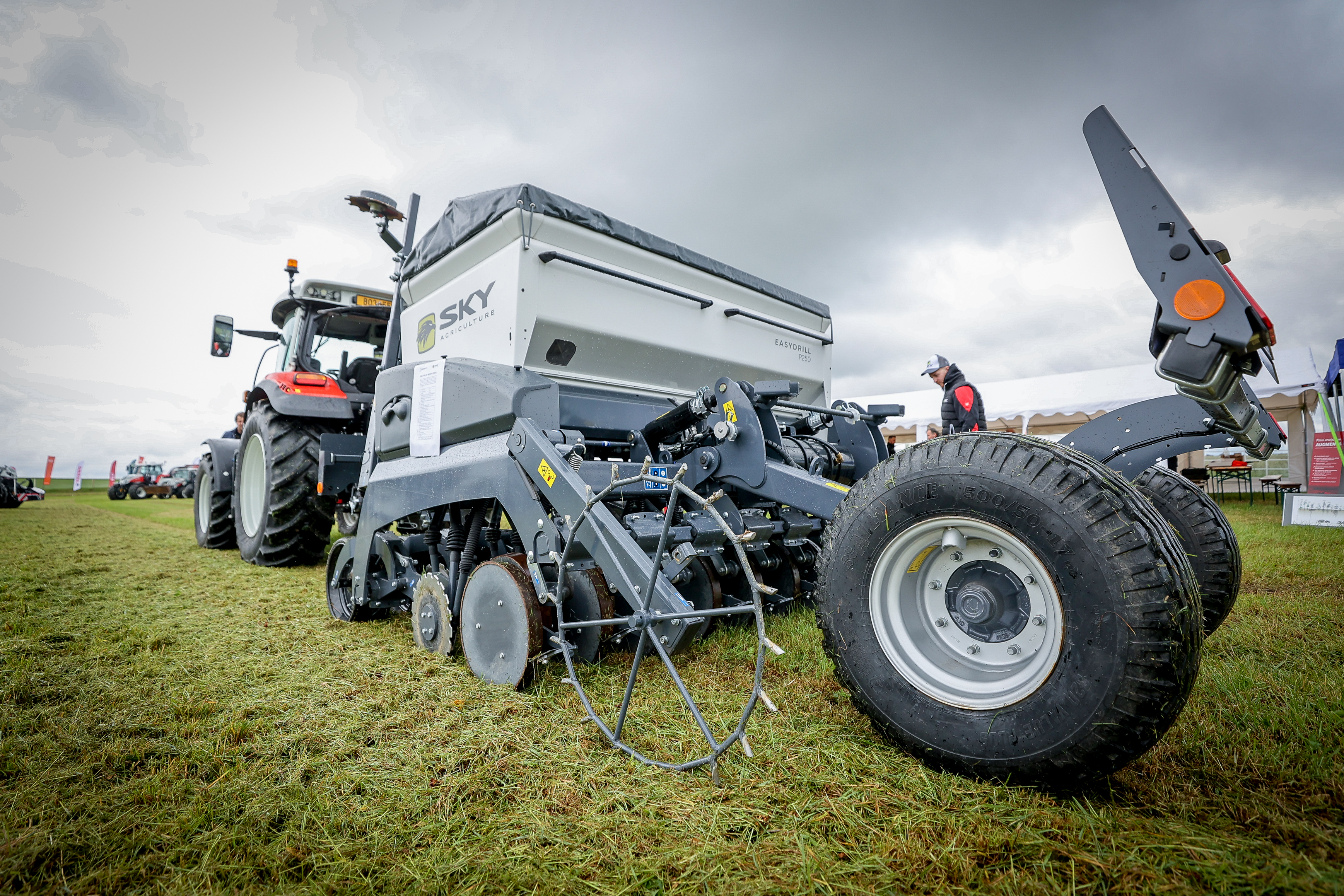 Setí NO-TILL technologií SKY Agriculture EASYDRILL