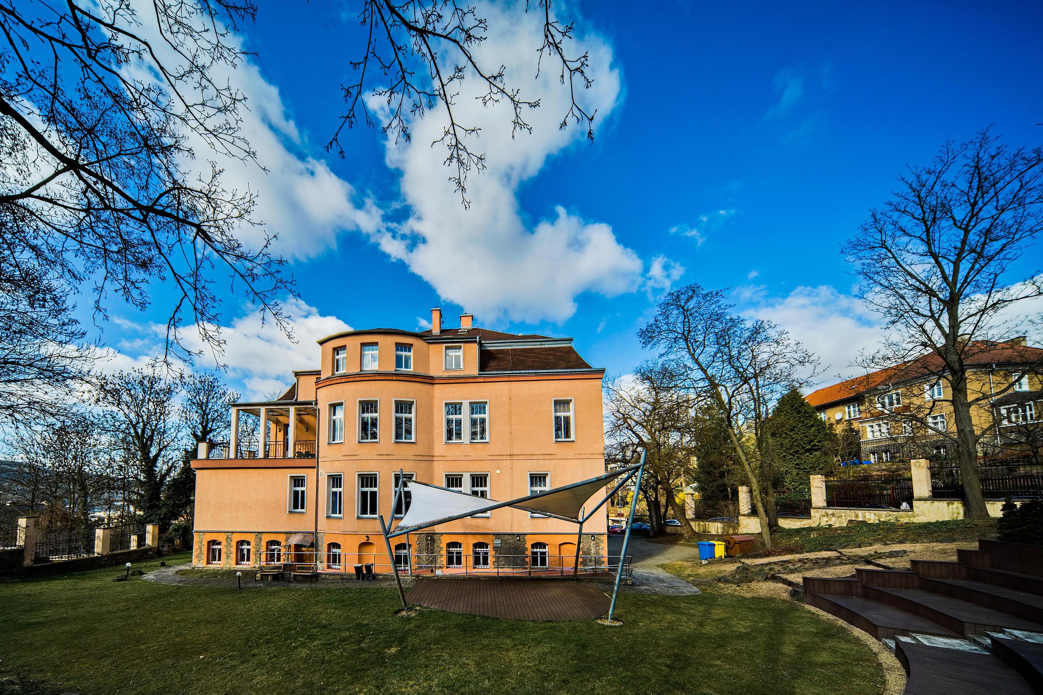 ZUŠ Evy Randové Ústí nad Labem - E. Krásnohorské foto 4