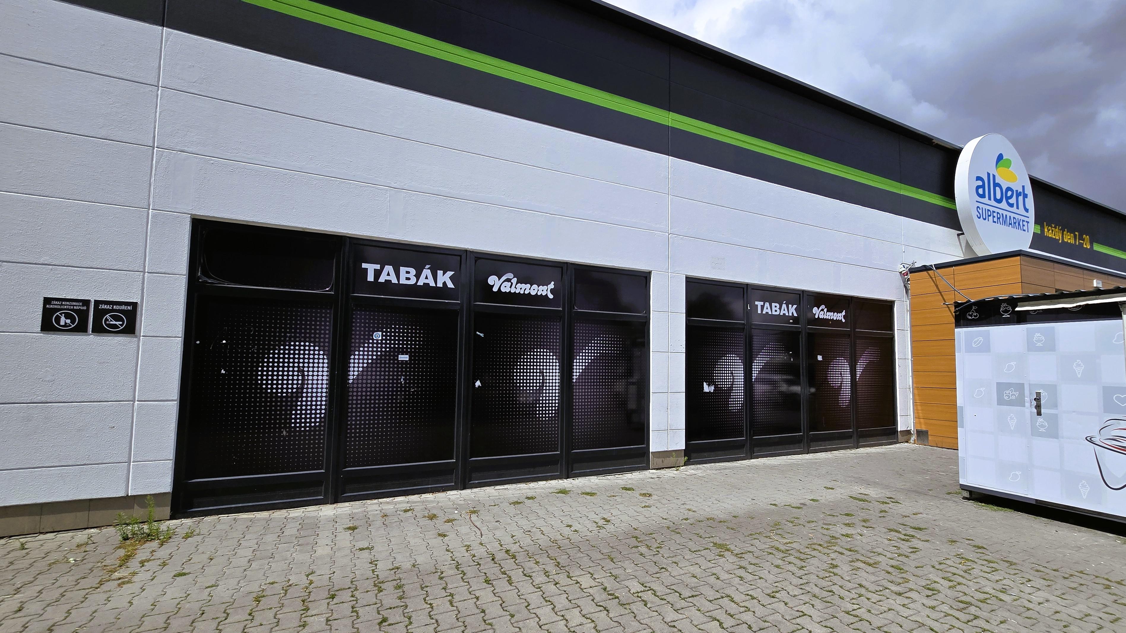 Tabák Valmont foto 3
