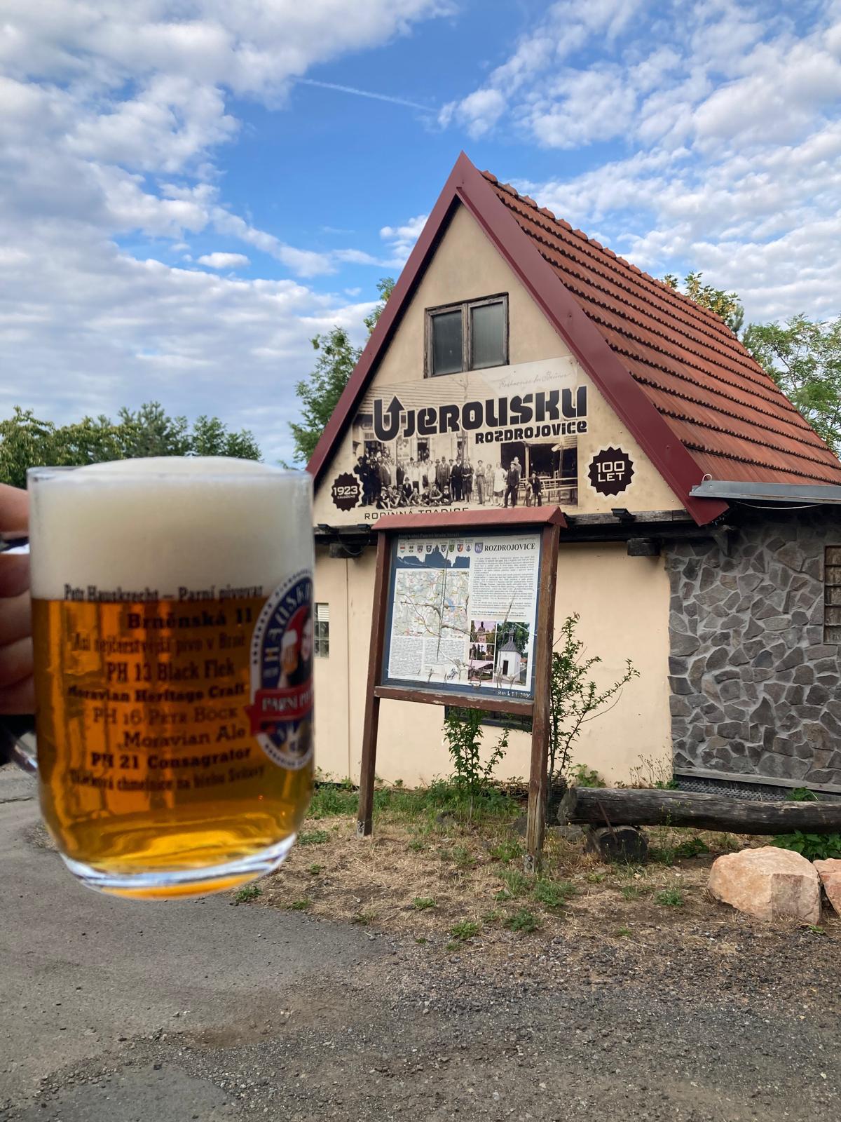 Občerstvovna U JEROUŠKŮ foto 2