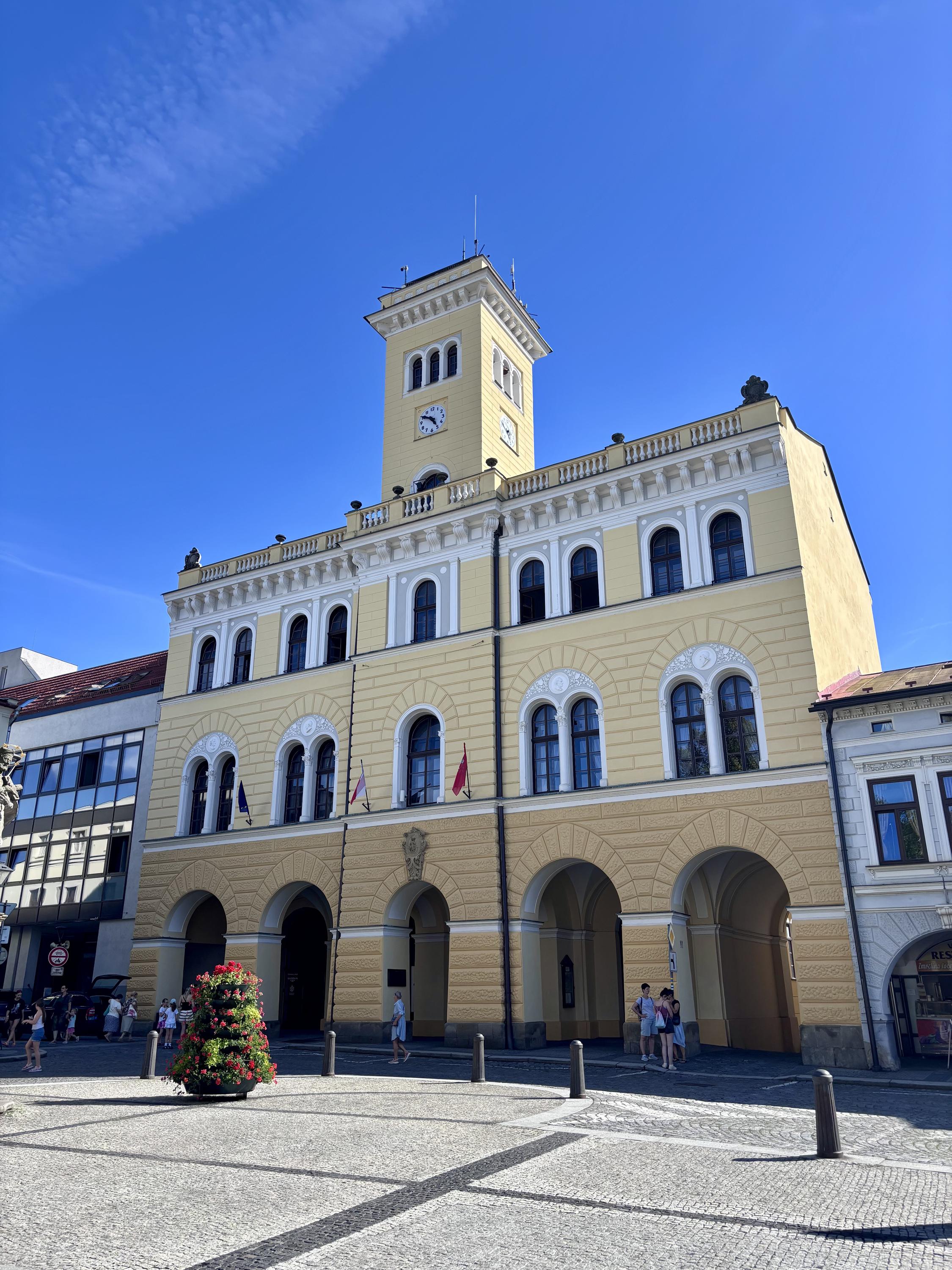 Frenštát pod Radhoštěm - městský úřad foto 3