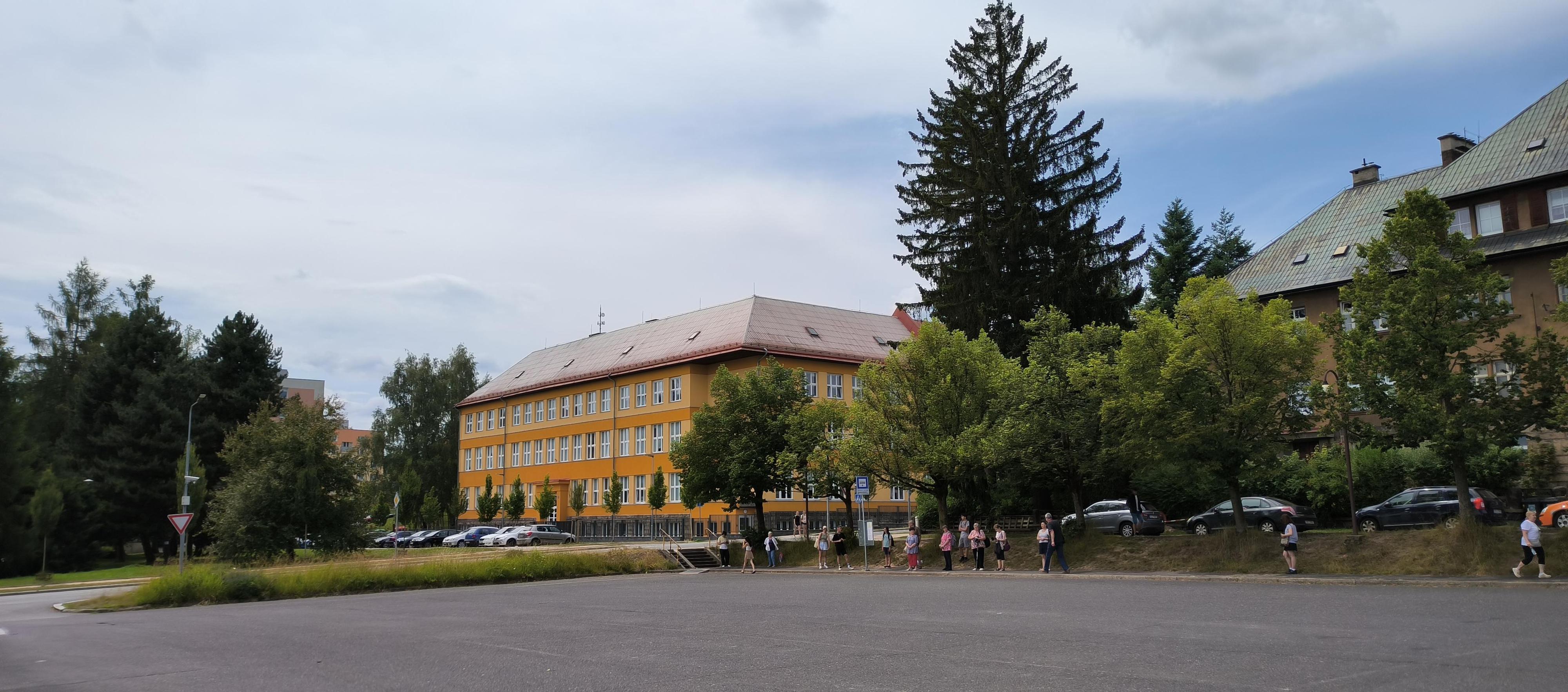 Gymnázium, SOŠ a SZŠ, Jilemnice foto 3