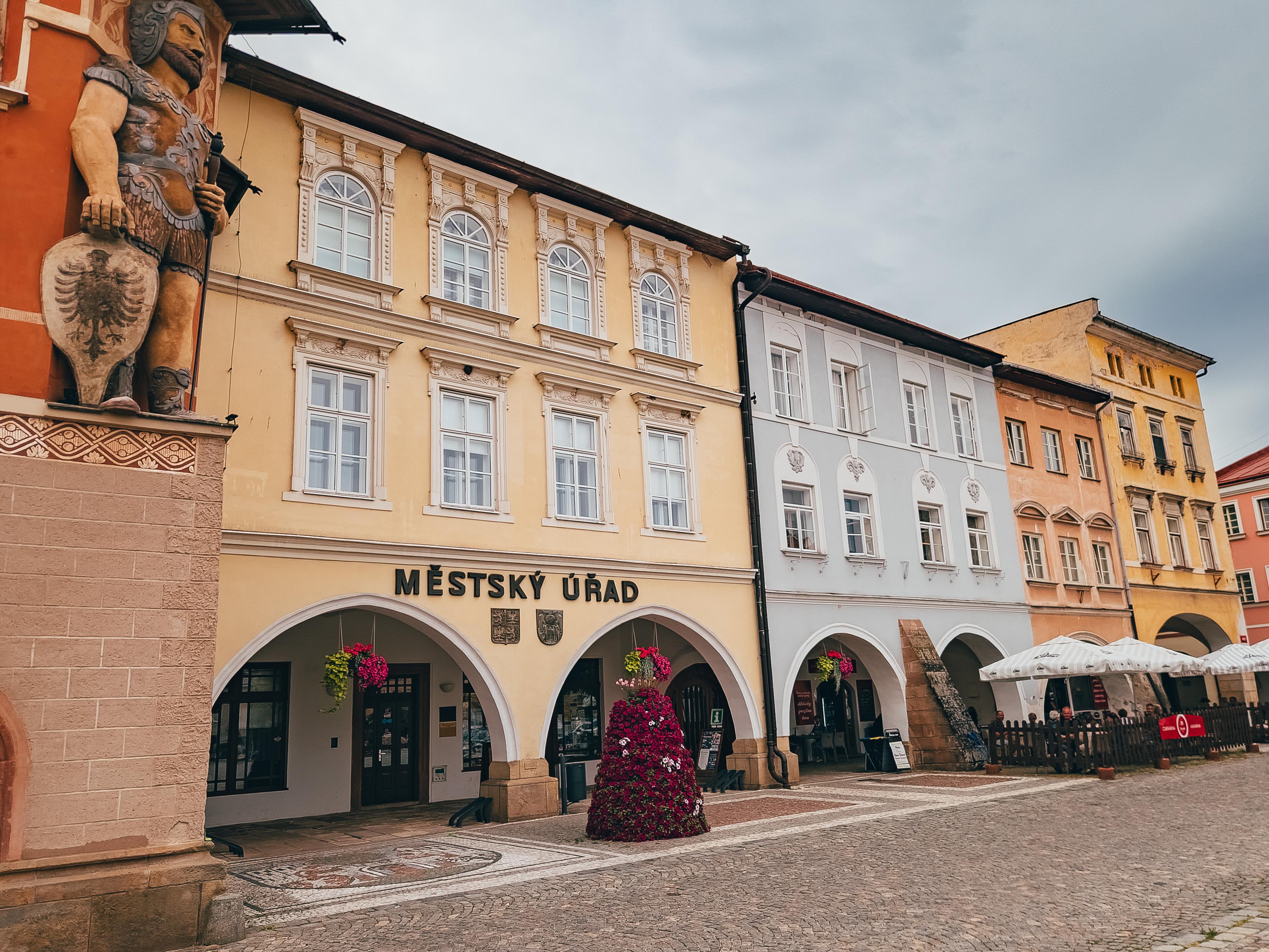 Hostinné - městský úřad foto 3