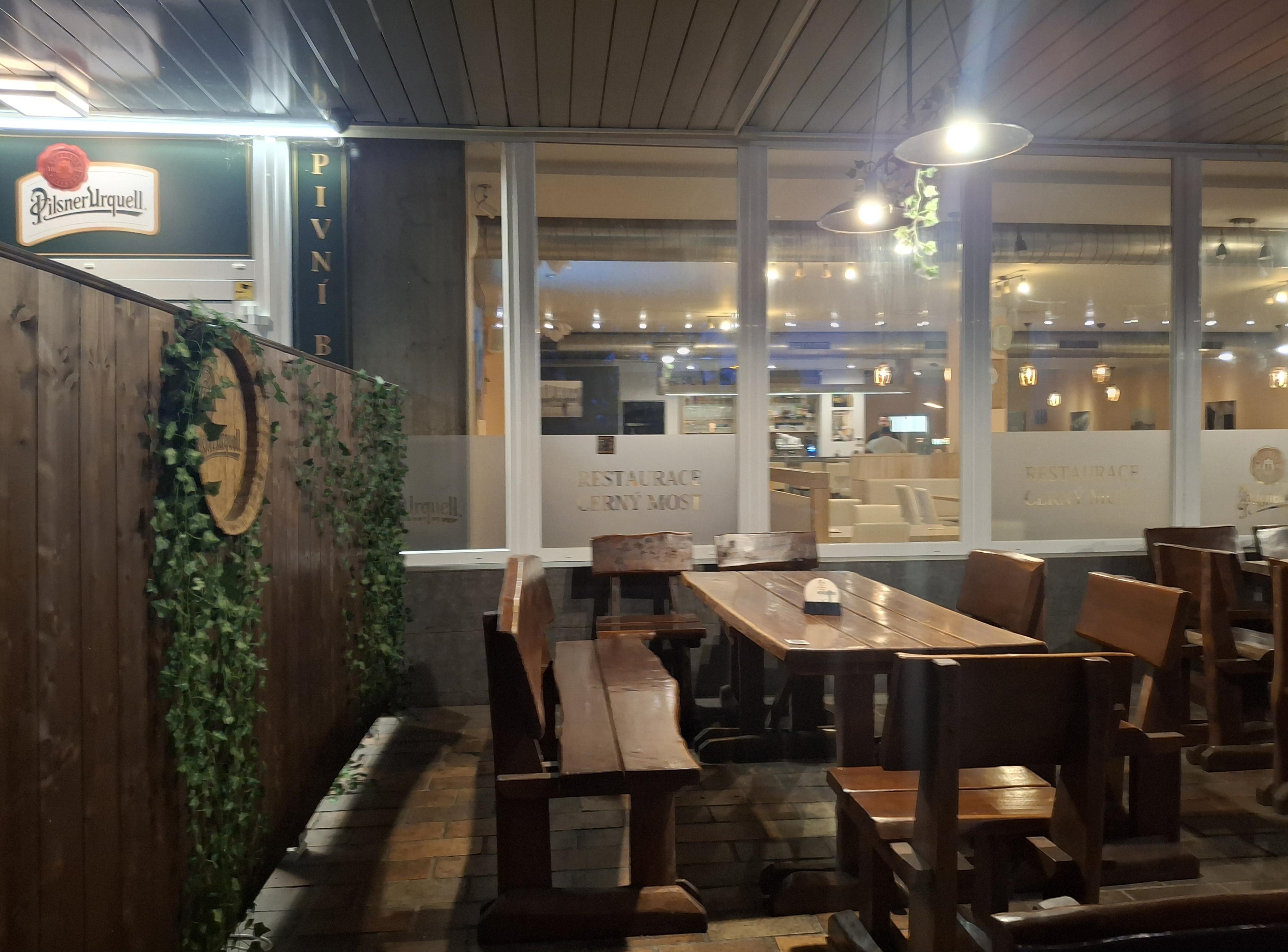 Restaurace Černý Most foto 2