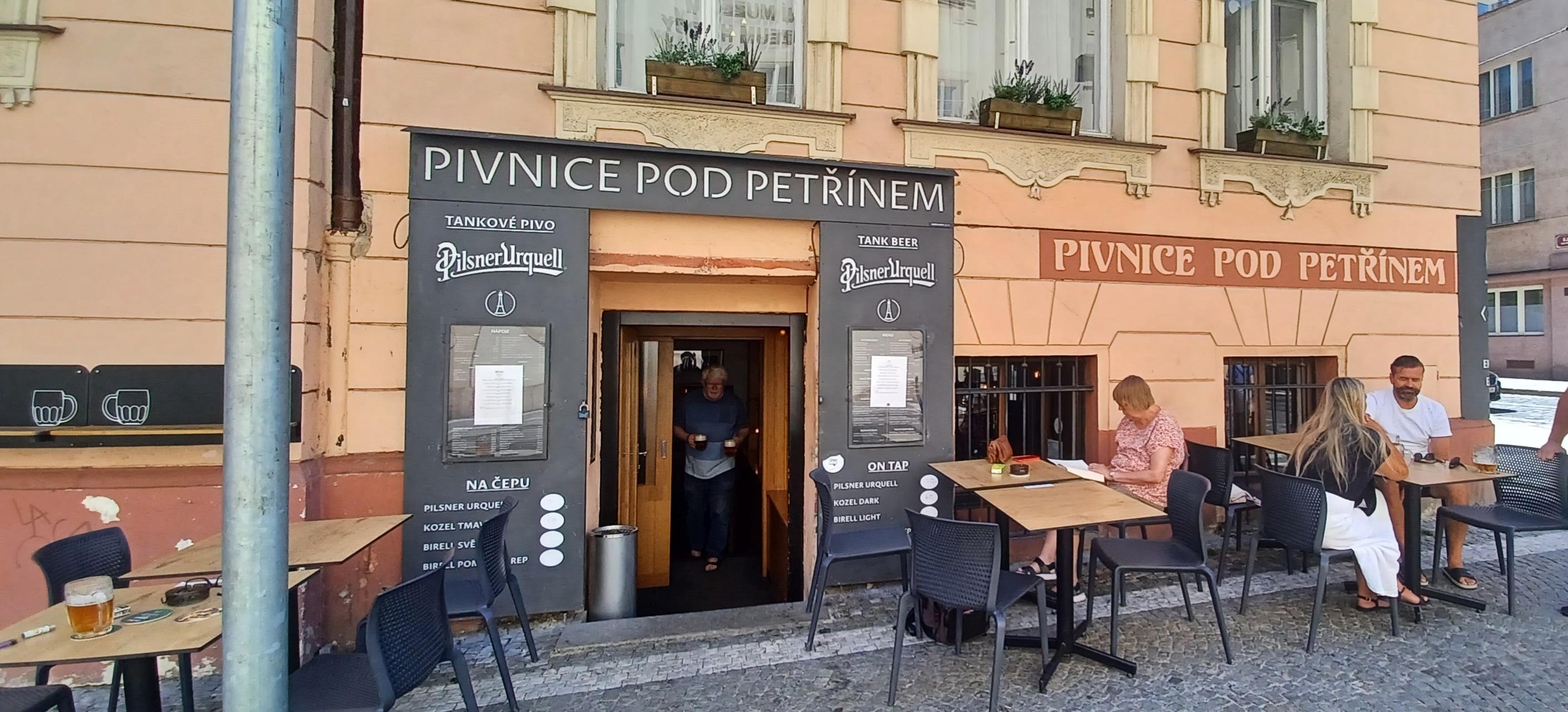 Malostranský restaurant Pod Petřínem foto 2