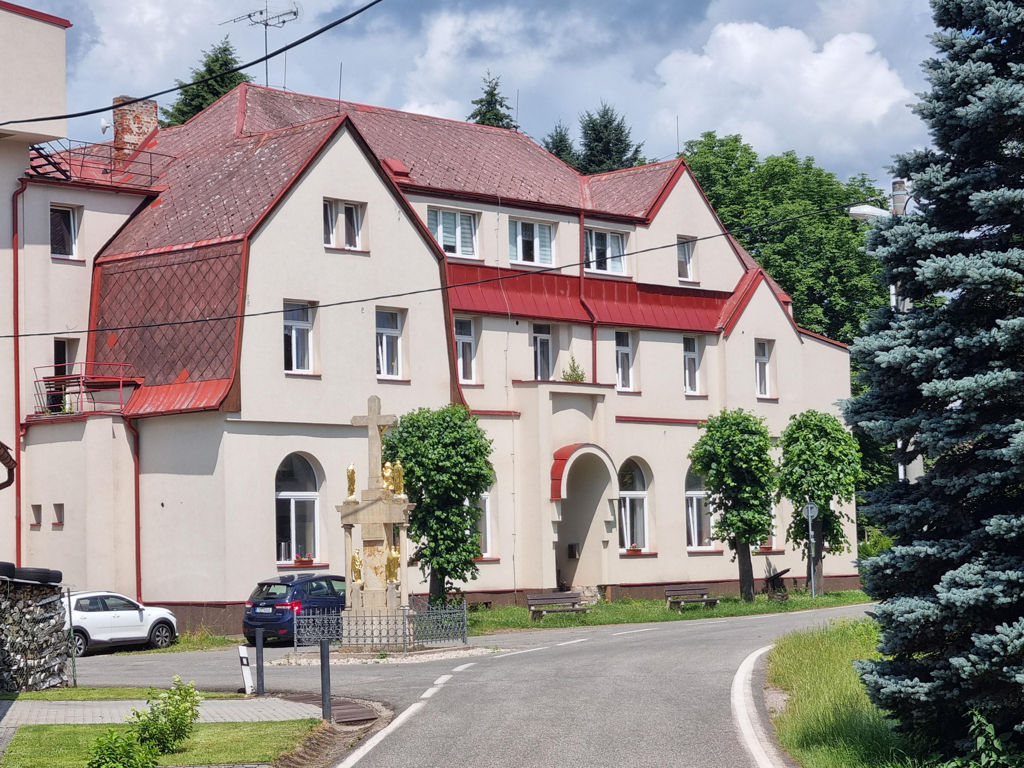 AHC Senior centrum Malá Čermná, s.r.o.