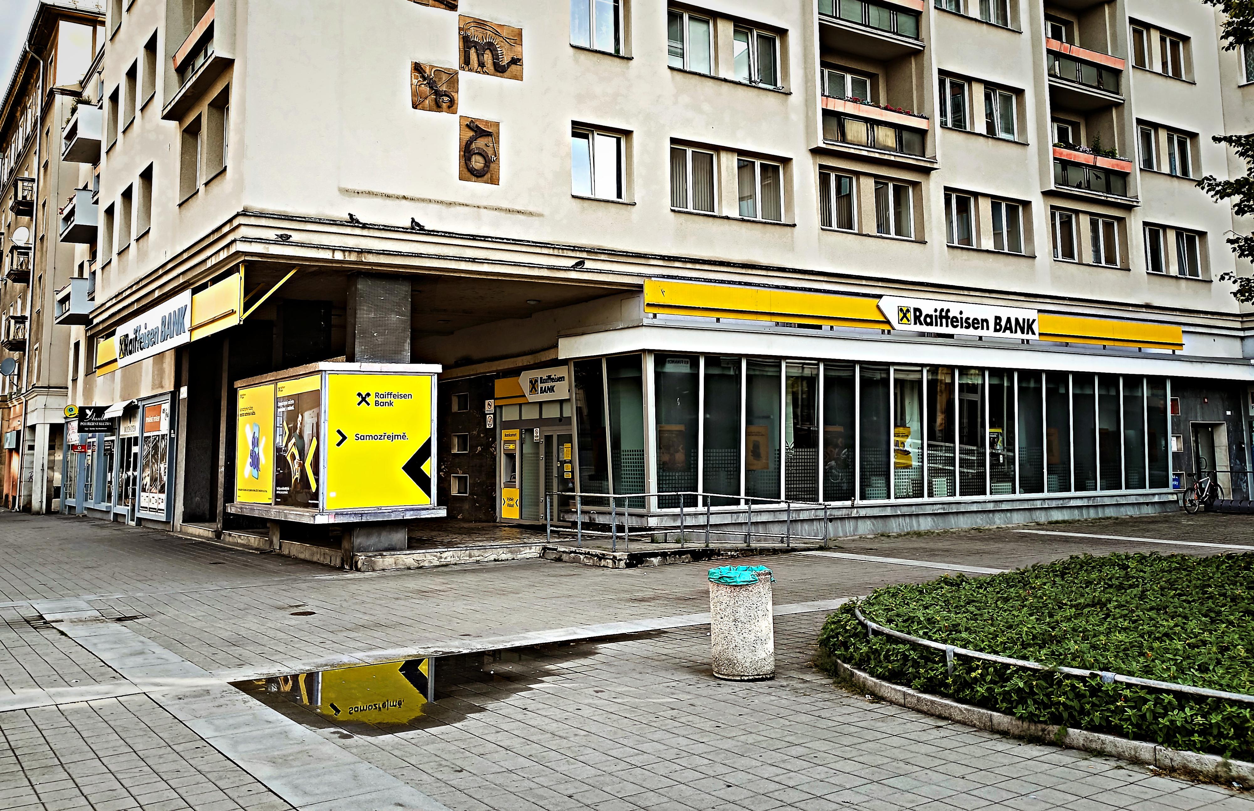 Raiffeisenbank - pobočka foto 4