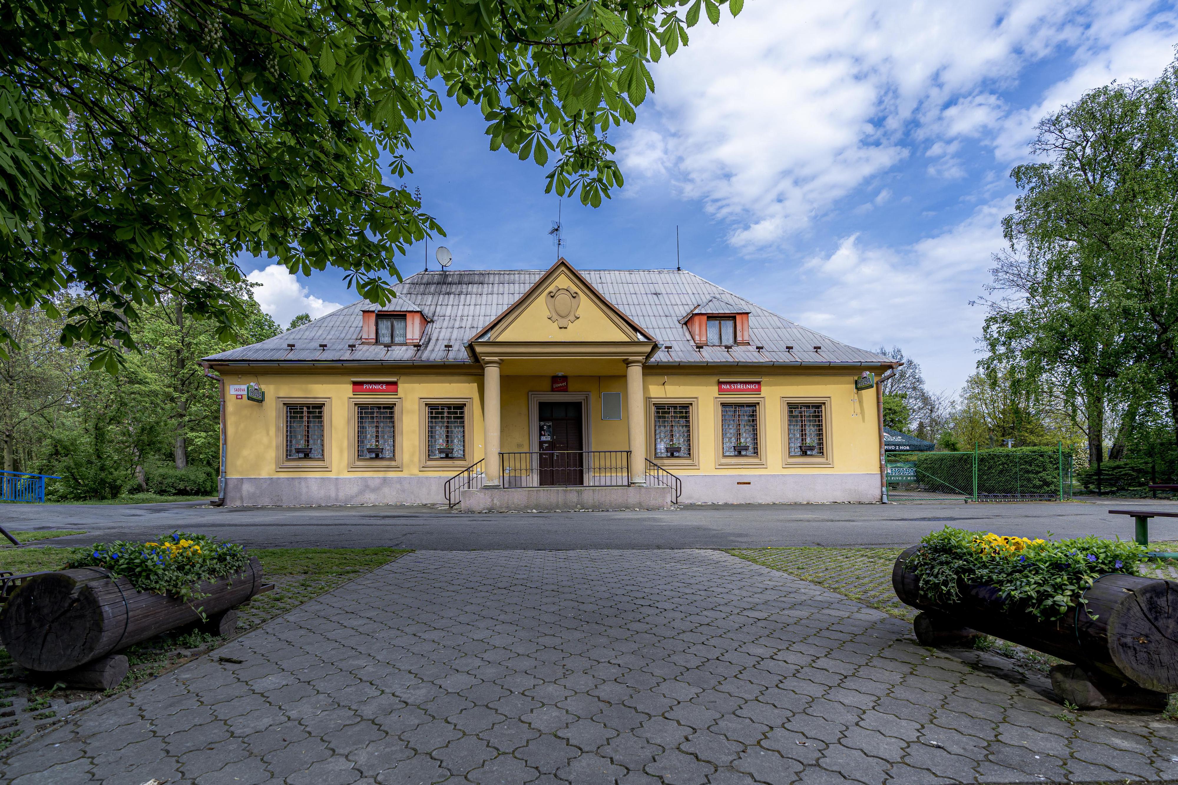 Na střelnici - restaurace Čtverka foto 3