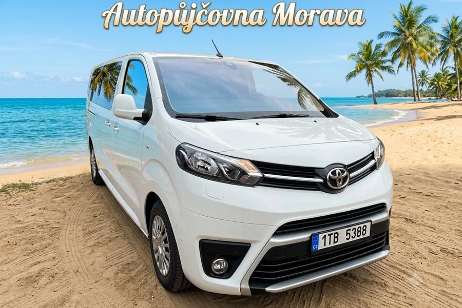 PRONÁJEM VOZU:  Toyota ProAce mikrobus 8 míst
