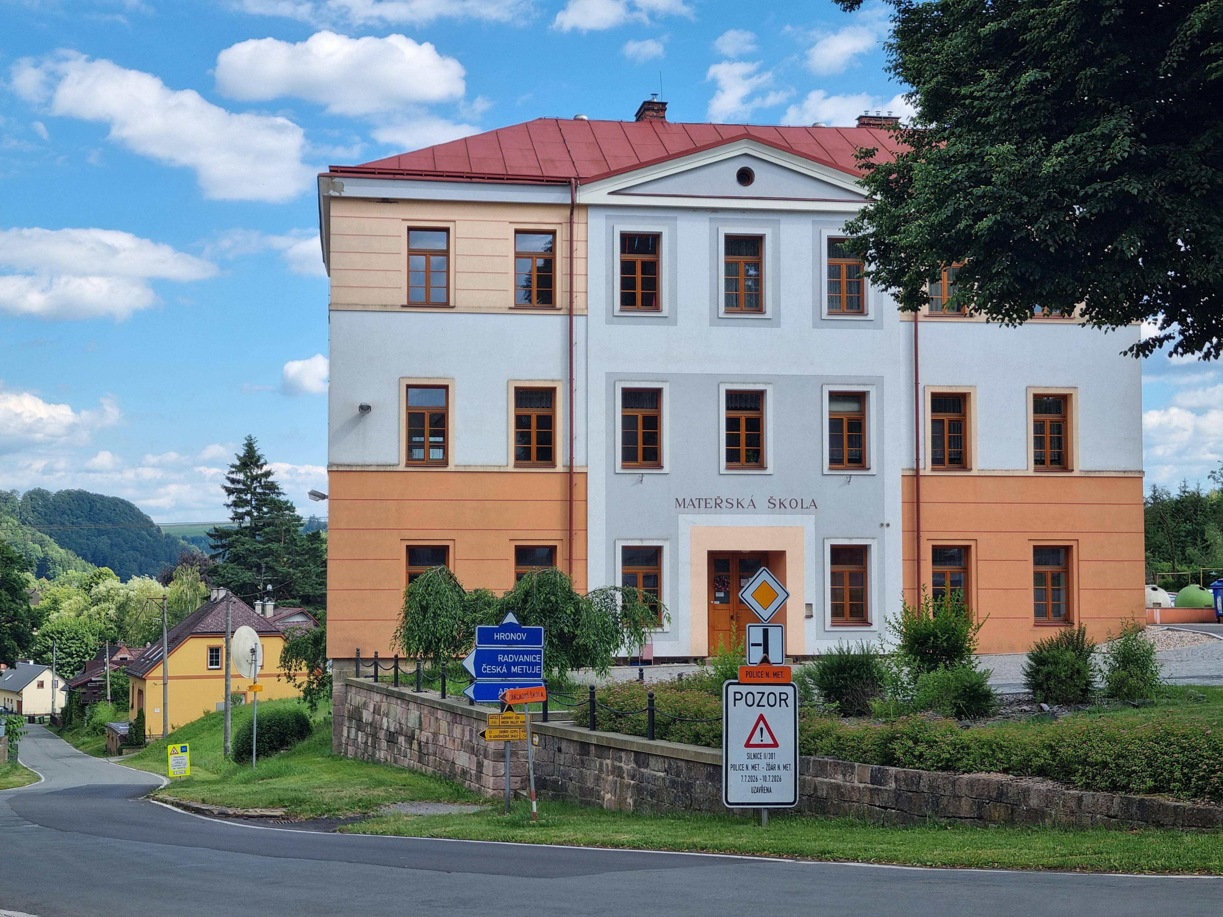 ZŠ a MŠ Stárkov