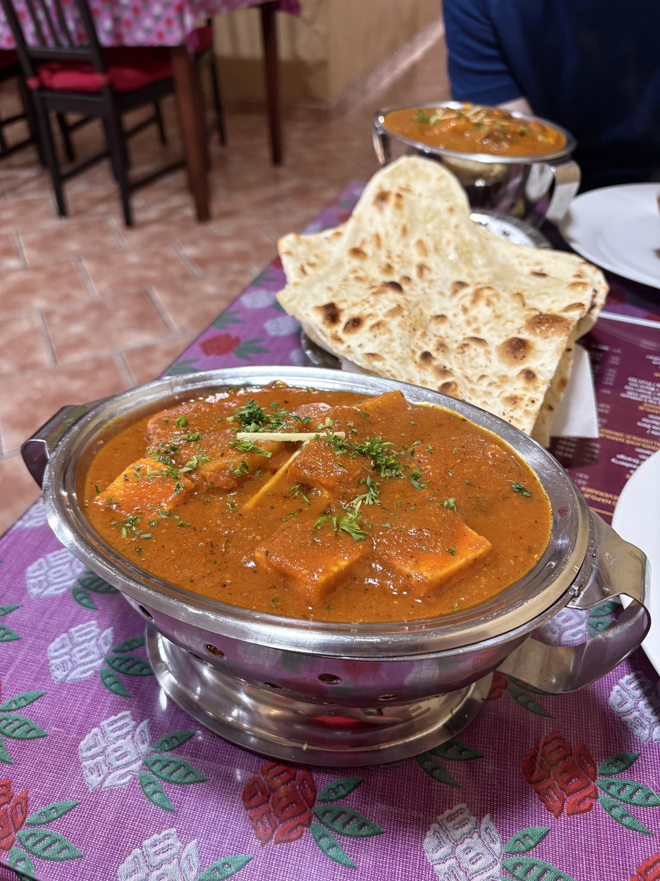 PASHUPATI indická a nepálská restaurace foto 3