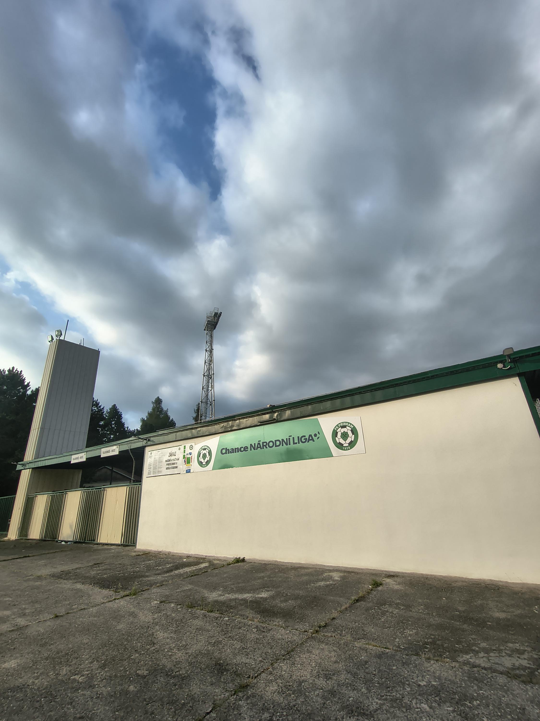 Stadion Na Litavce foto 2