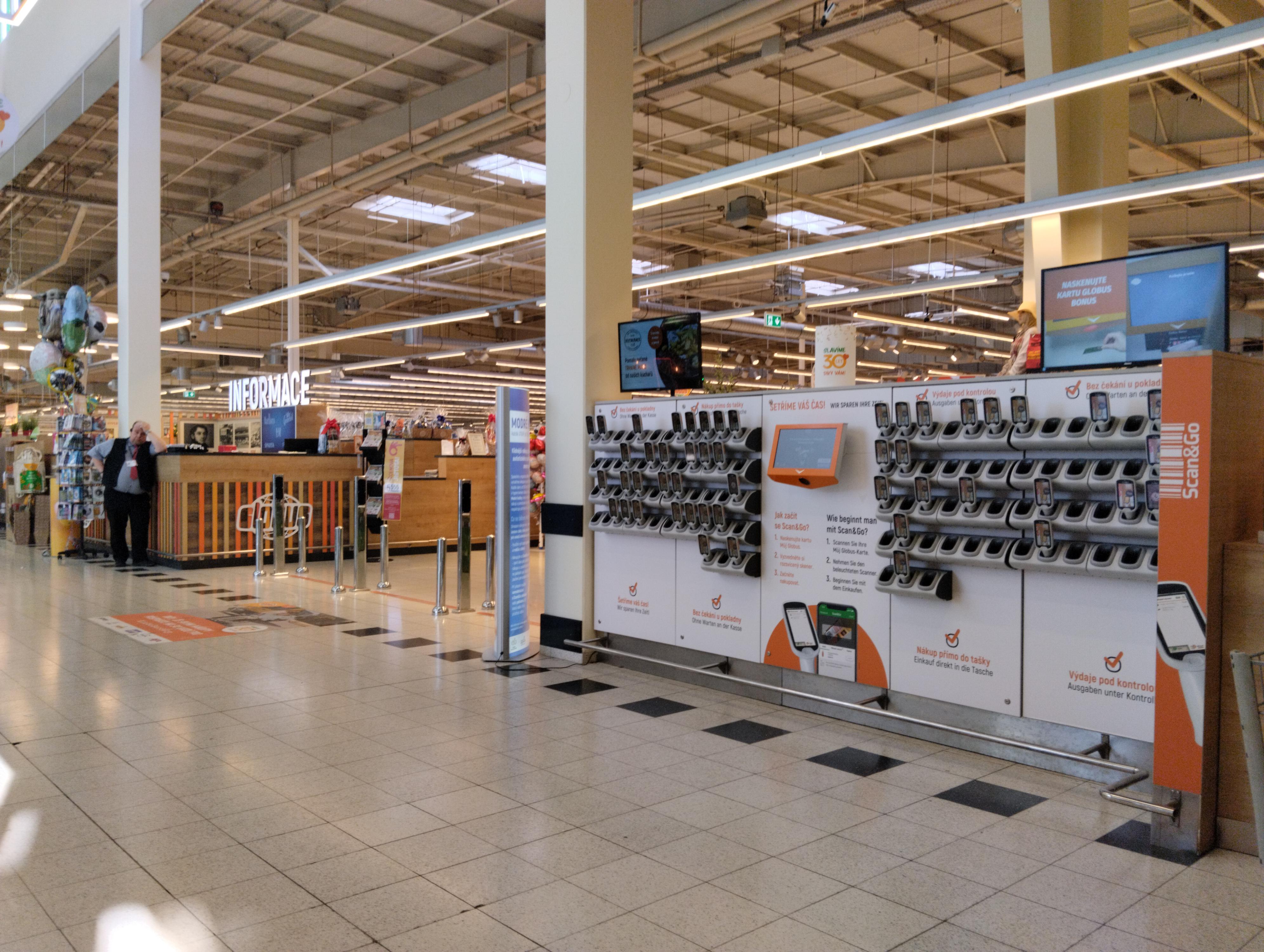 Globus Hypermarket foto 4