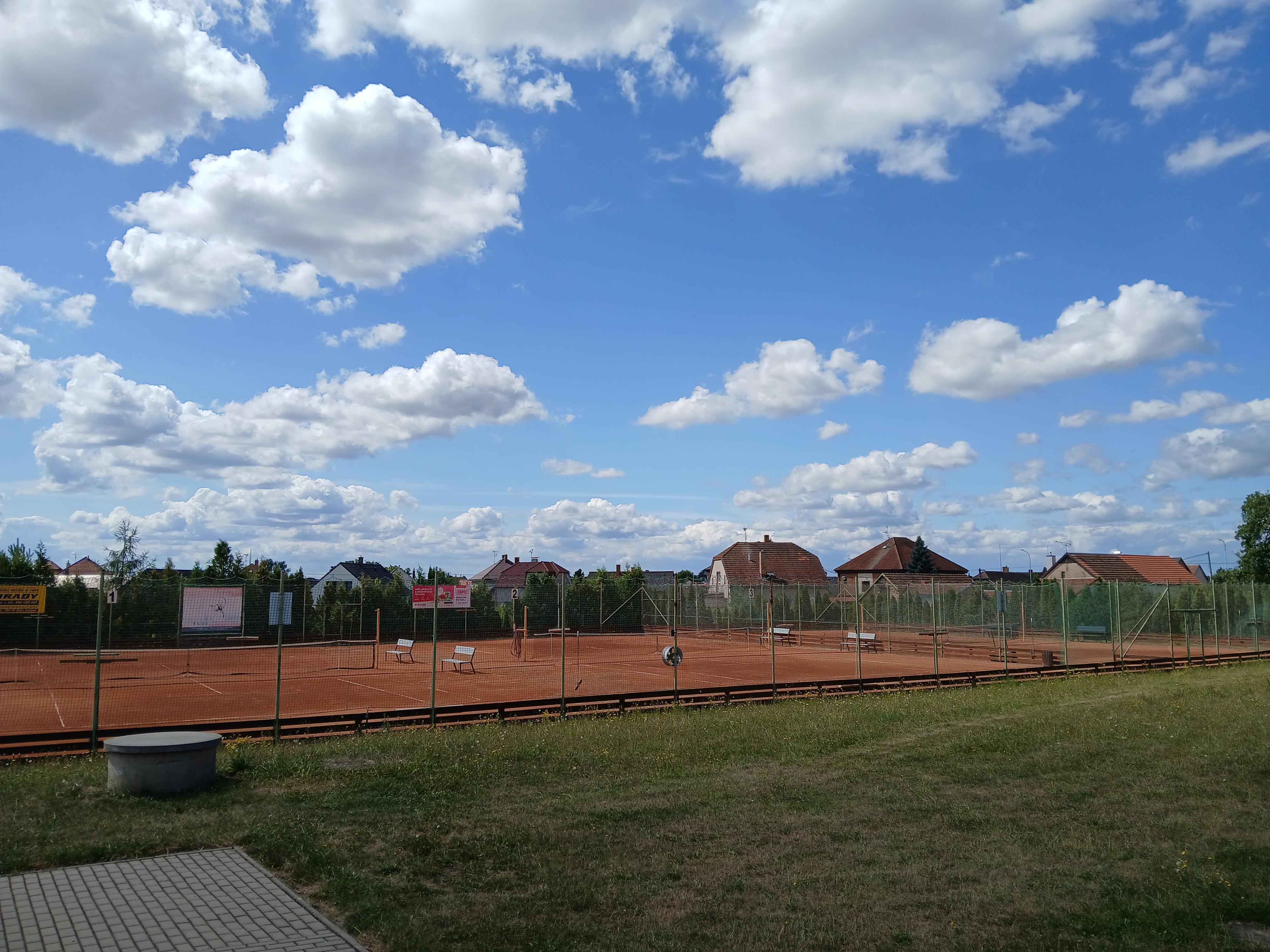 Tenisové kurty SK Humburky