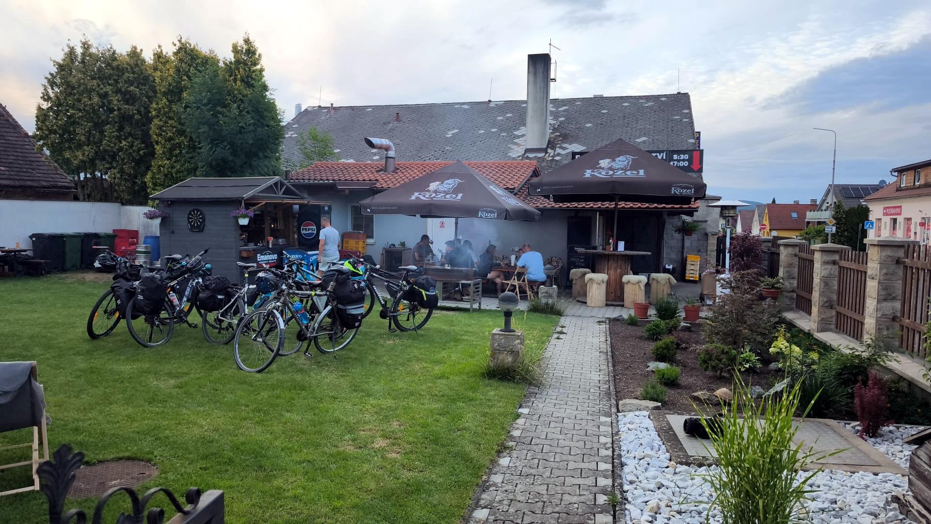 Emanovo bistro foto 1