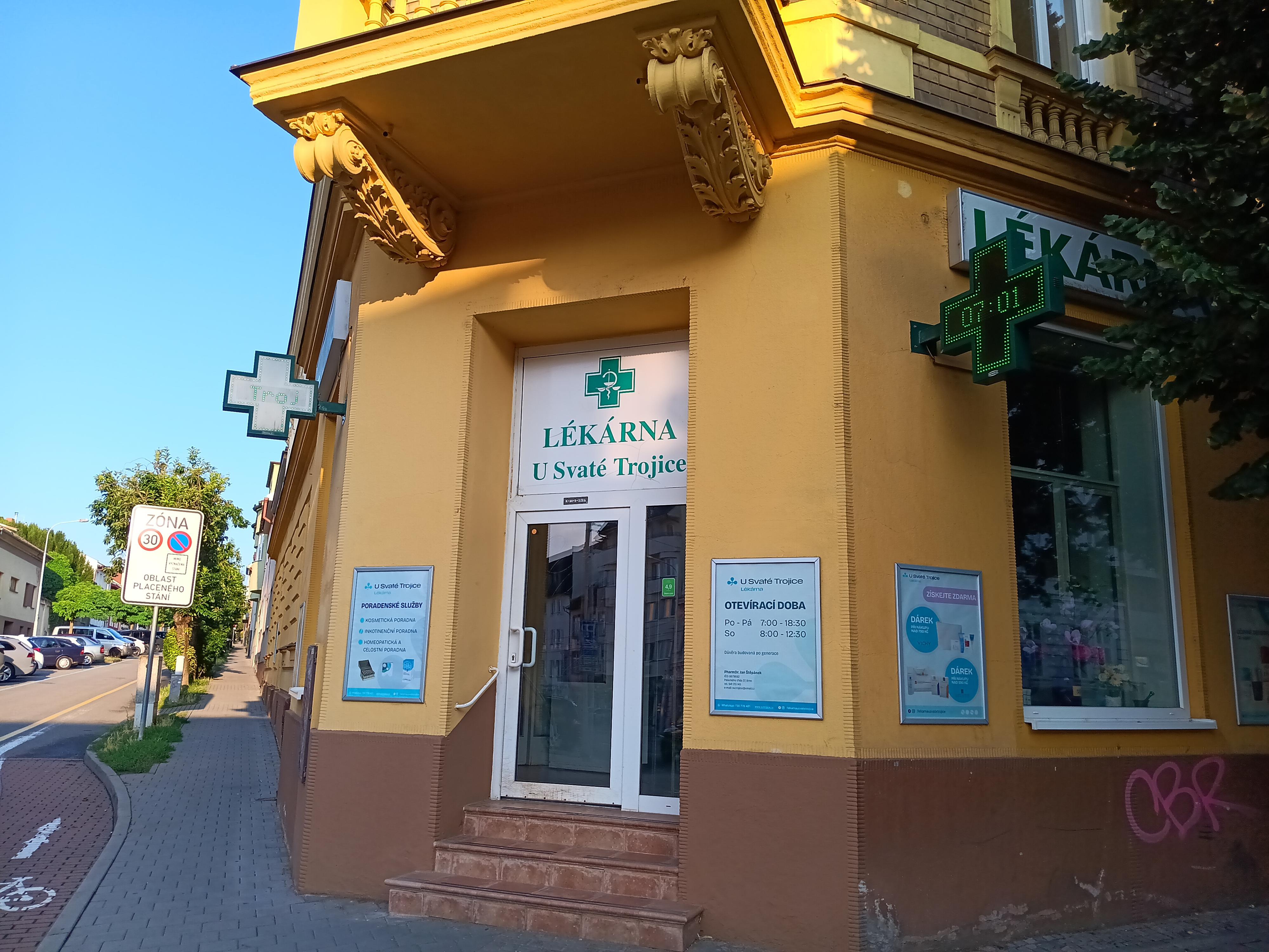 Lékárna U Svaté Trojice foto 3