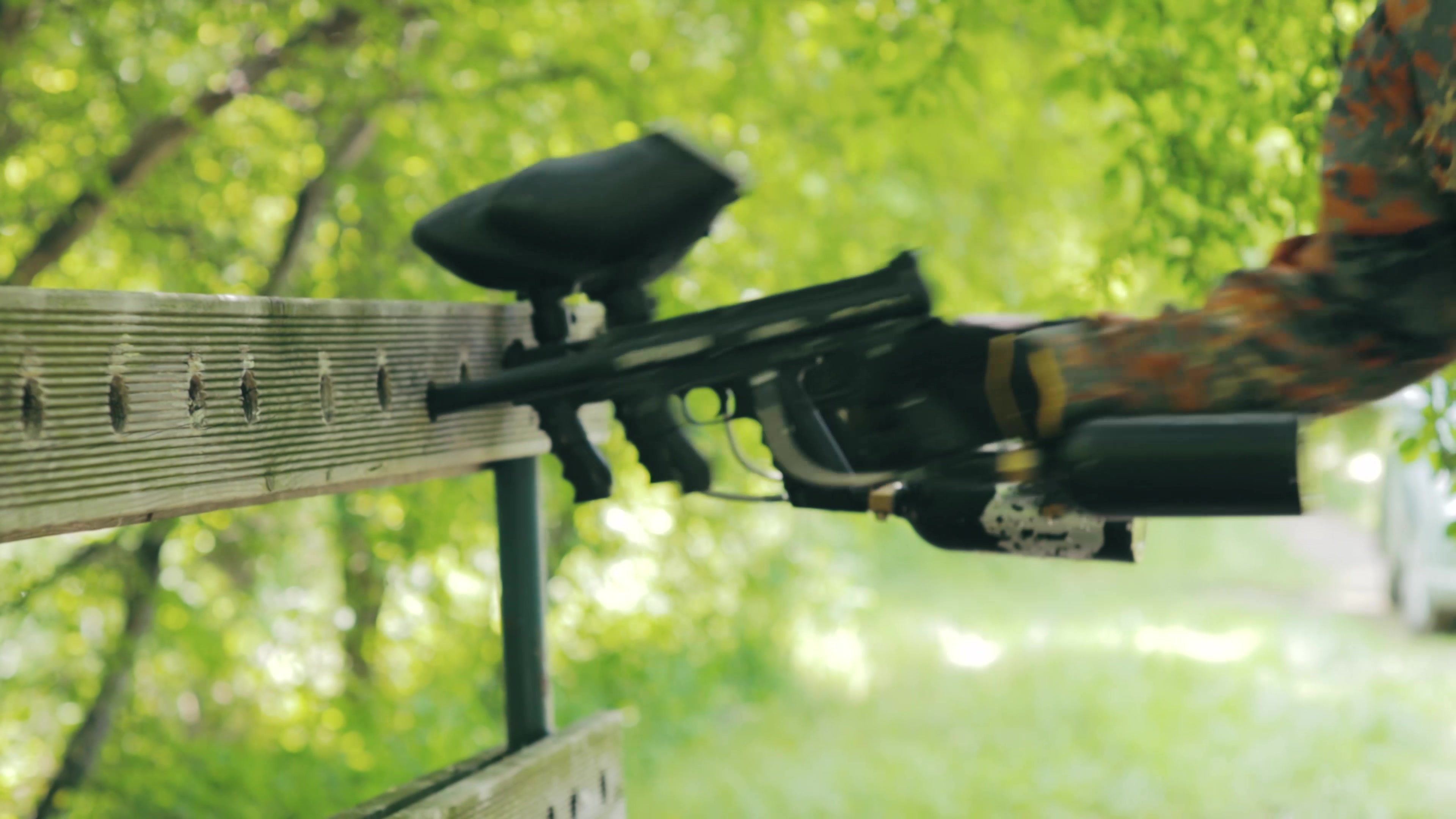 Paintball Valašské Meziříčí foto 2 (náhled videa)