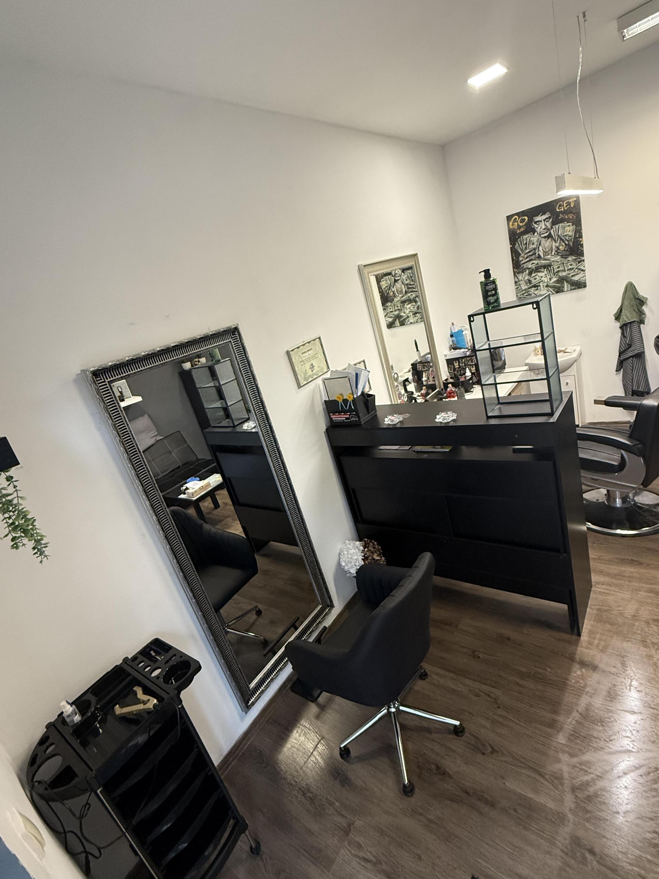 Benny Barbers | Prodloužení vlasů MB foto 1