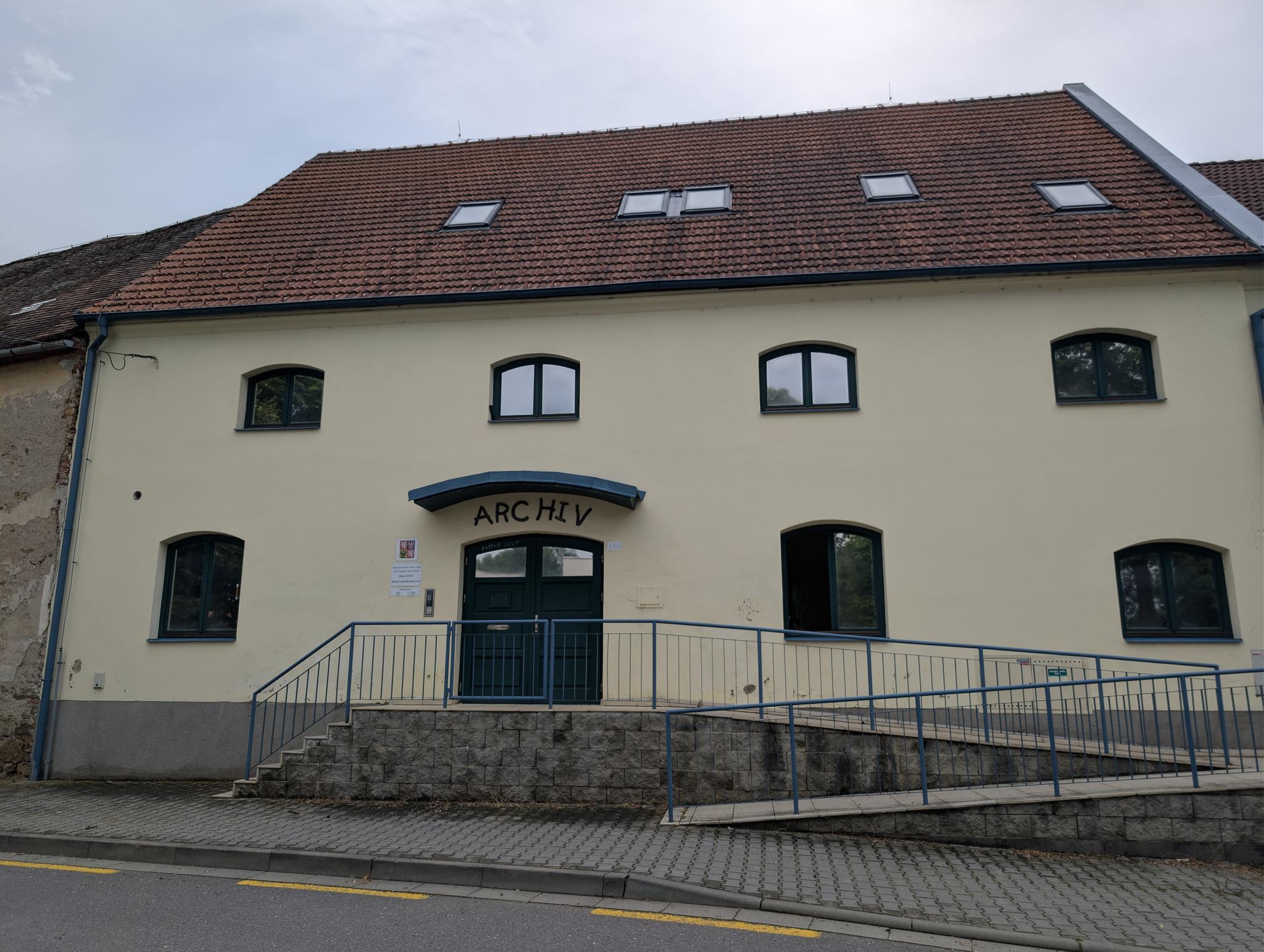 Státní okresní archiv Moravské Budějovice foto 2