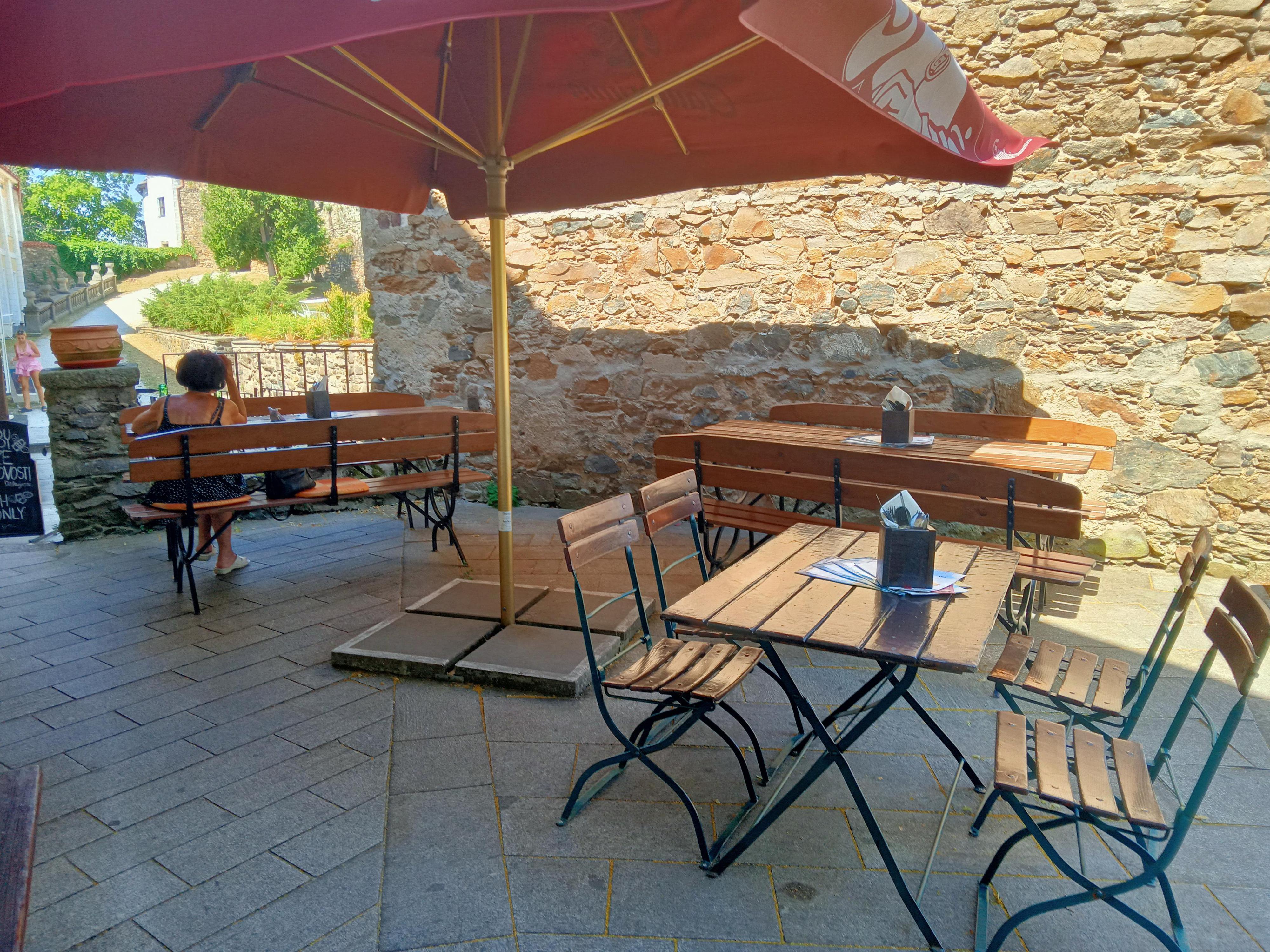 Harantova zámecká restaurace na Klenové foto 4