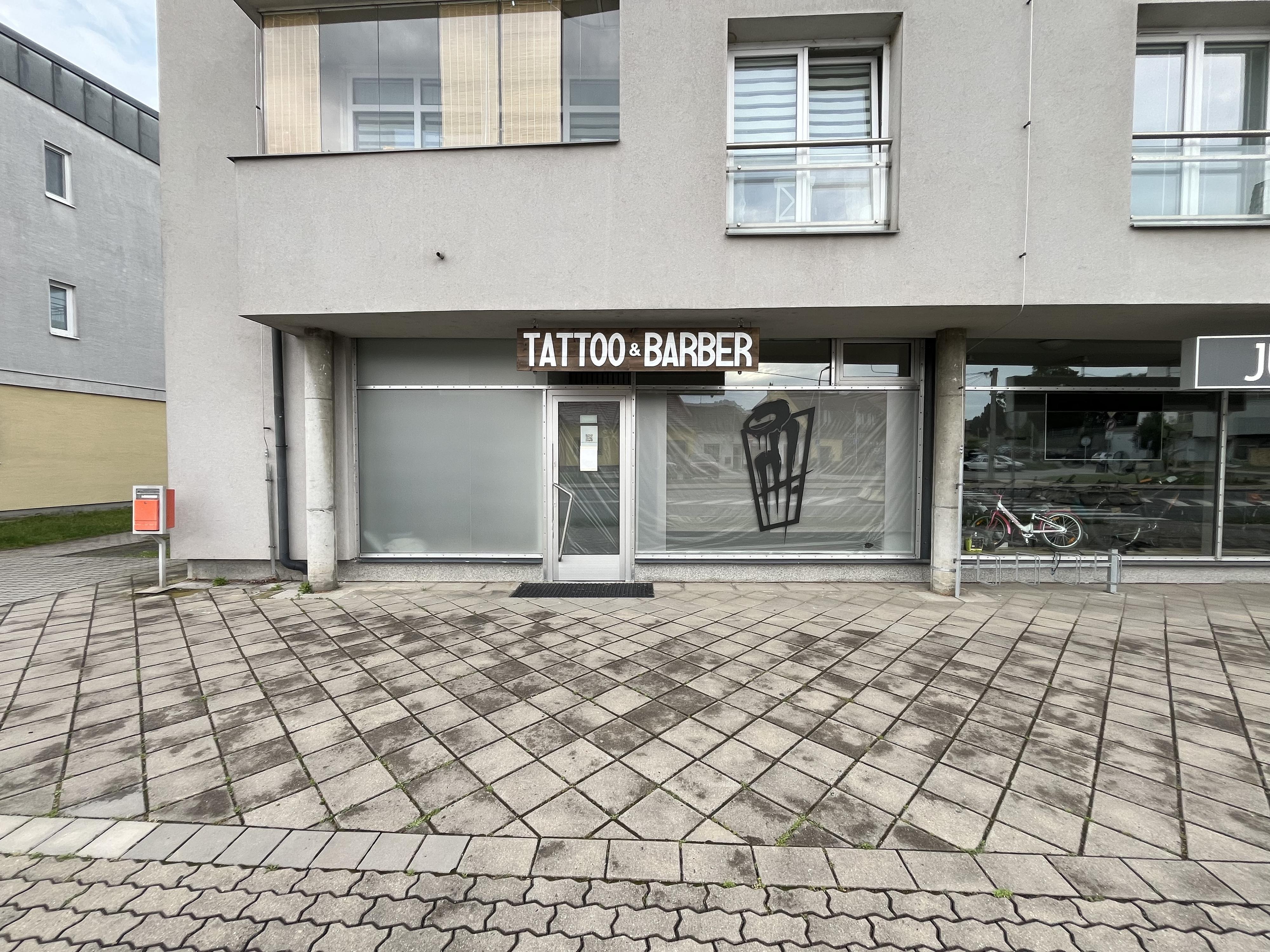 Mikulas Tattoo & Barber foto 2