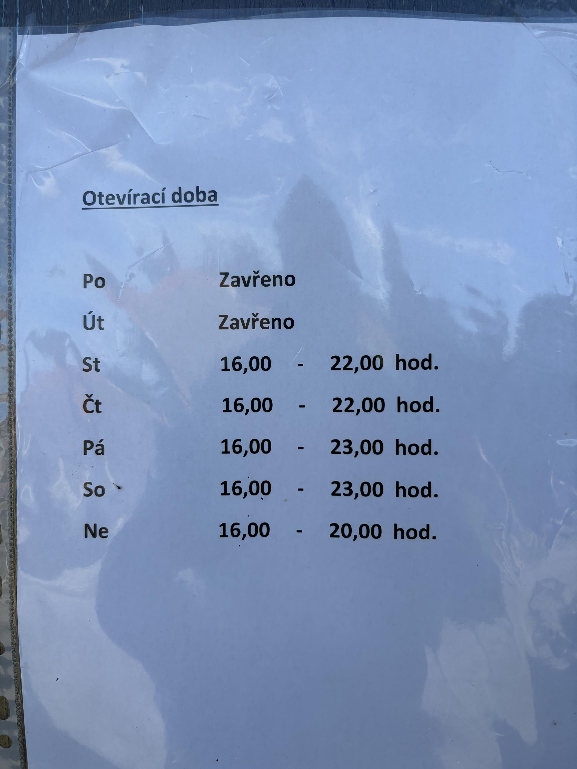 Hospoda v kulturním domě foto 2