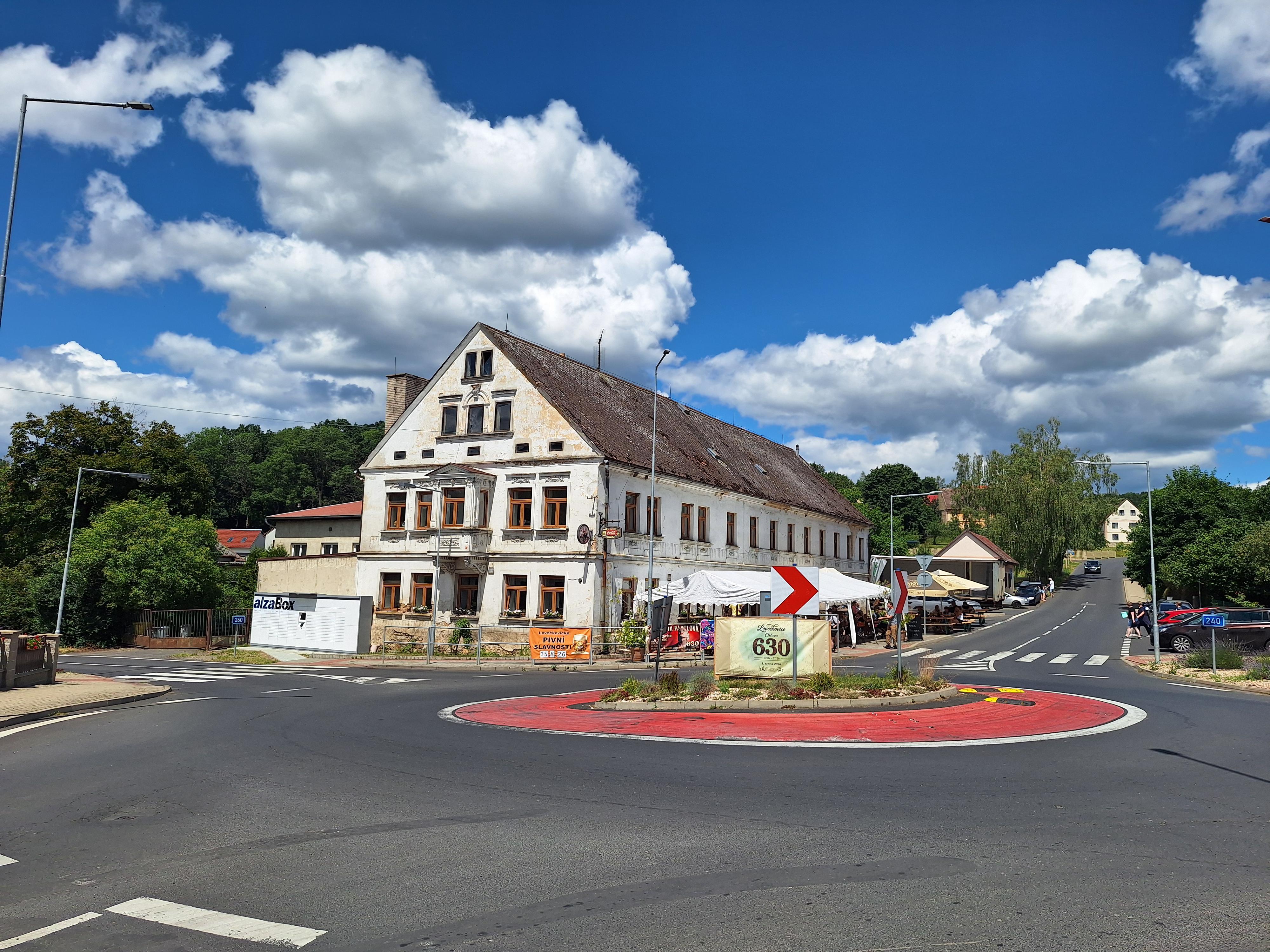 Pohostinství Křižovatka Lovečkovice foto 2