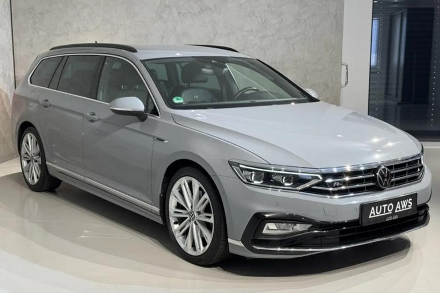 LÉTO VOLÁ...Volkswagen Passat | automat | NAFTA