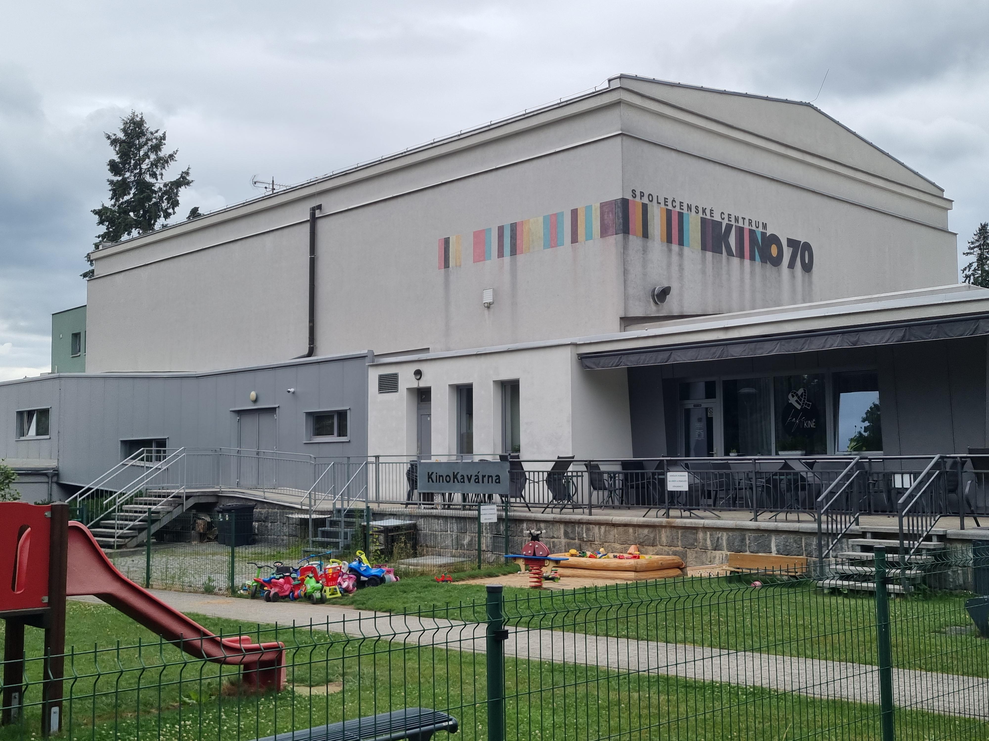 Společenské centrum - Kino 70 foto 4