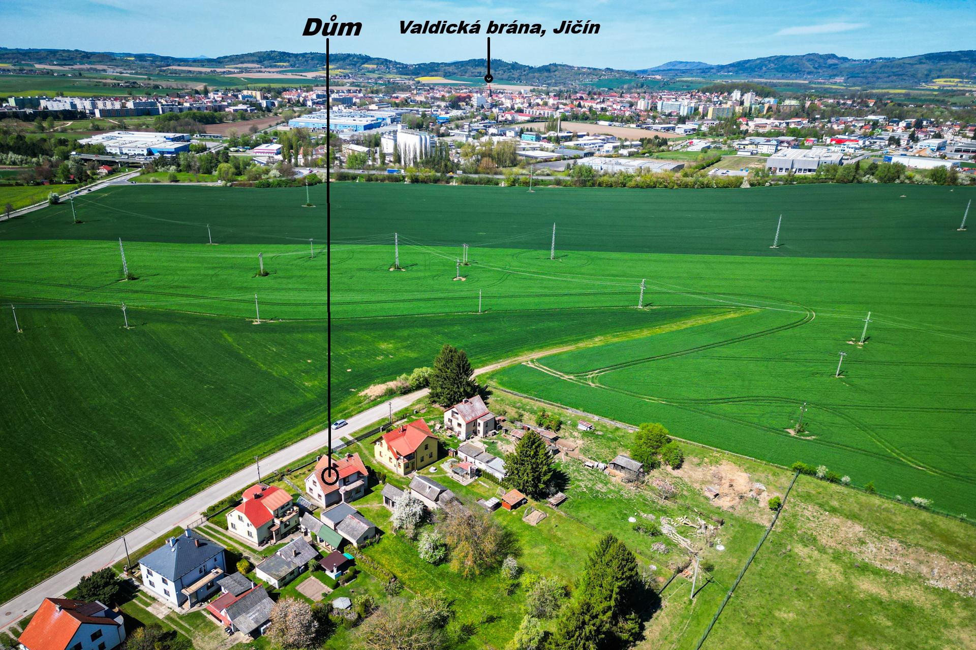 Prodej rodinného domu 7+1+G s pozemkem 1.816m2