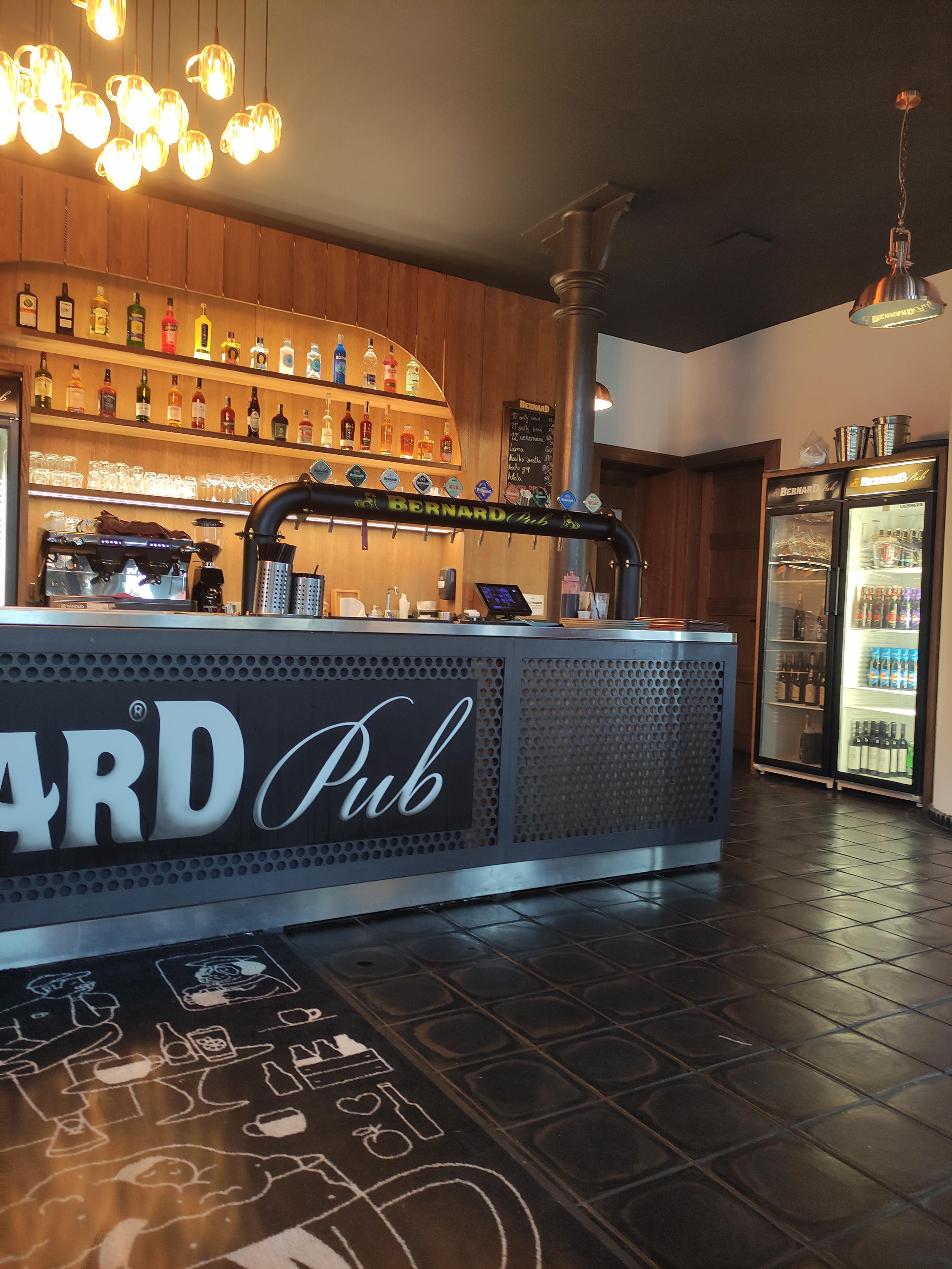 Bernard Pub Krásno foto 3