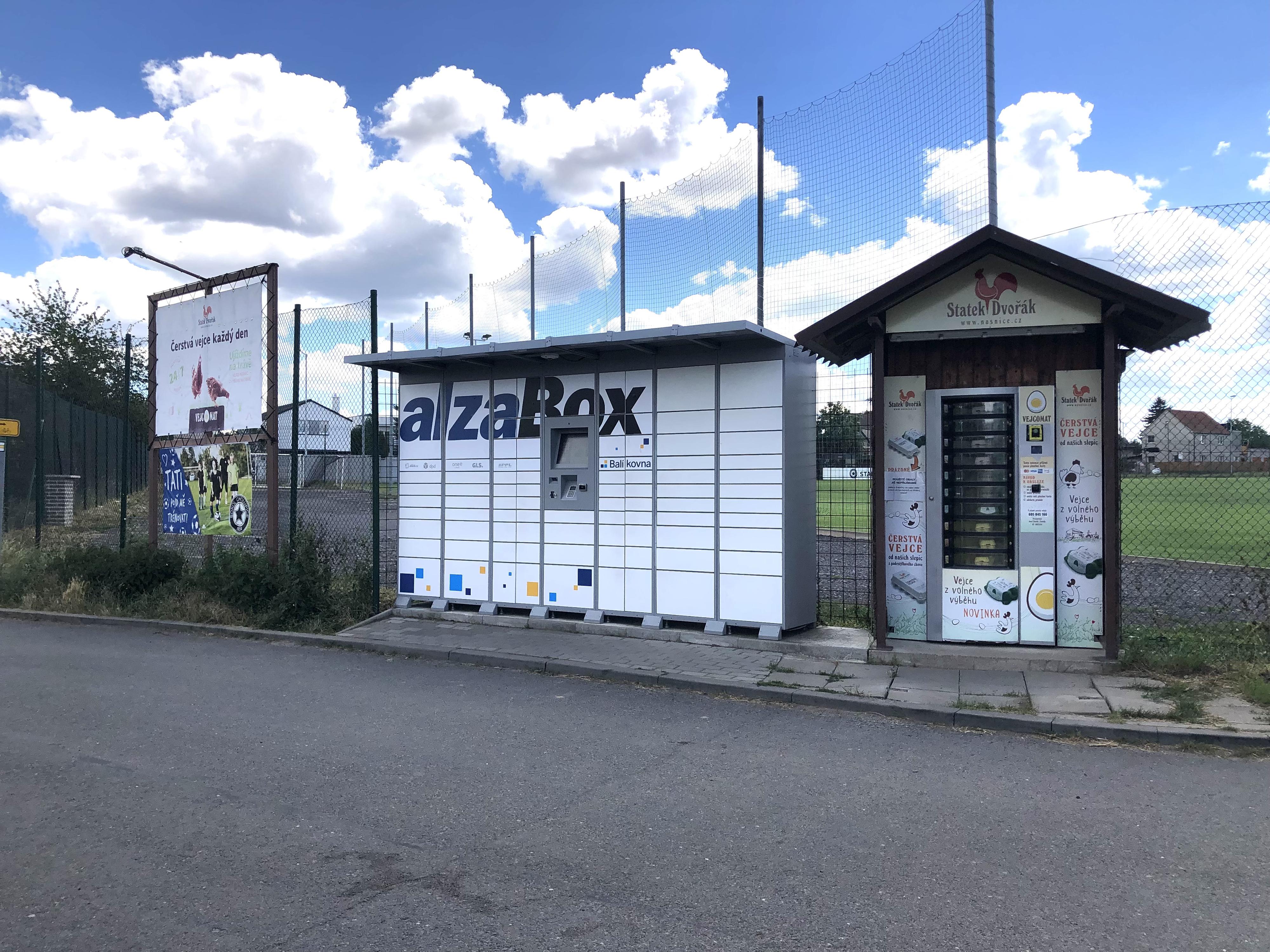 AlzaBox foto 3