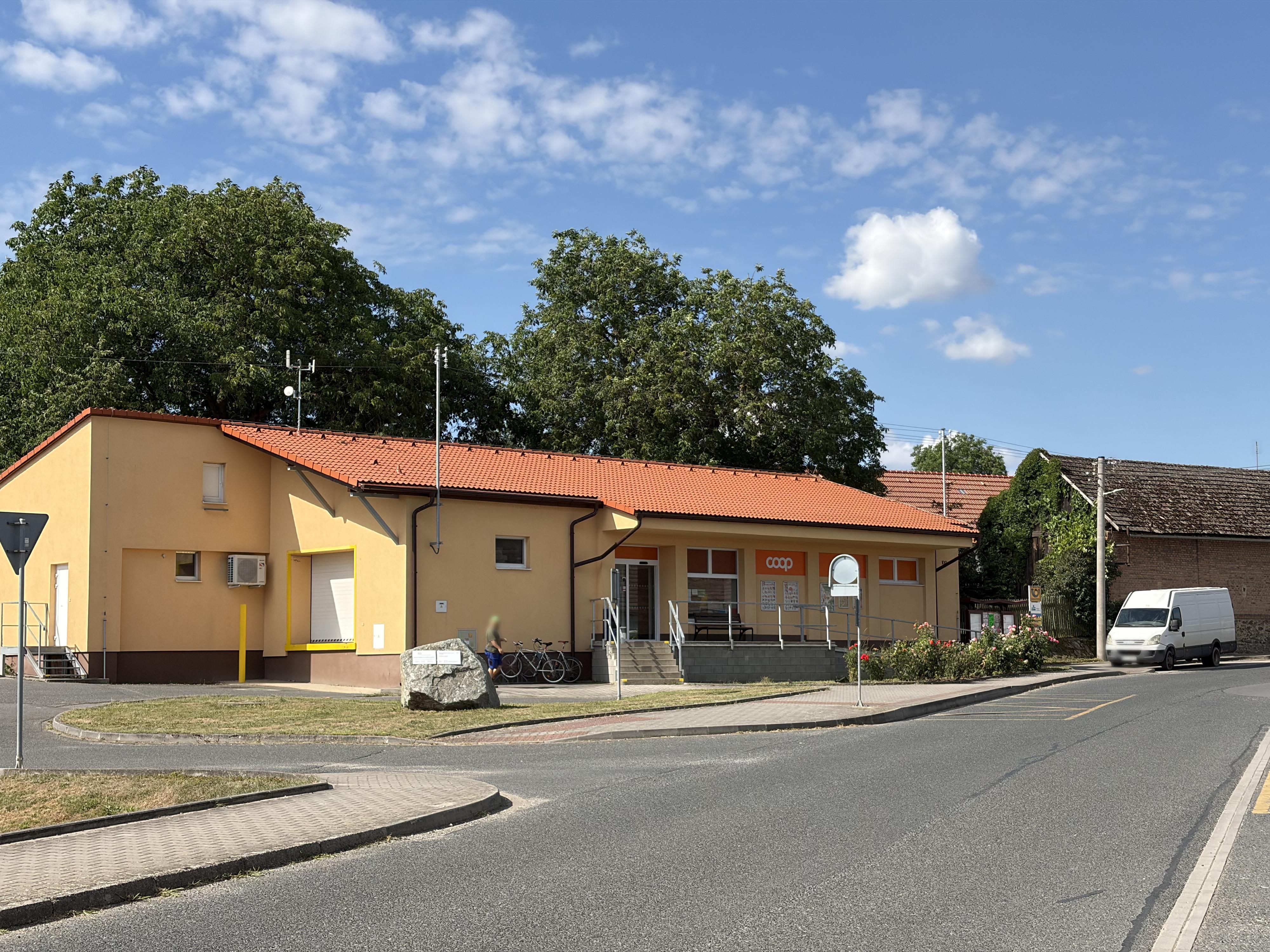 COOP - JEDNOTA, spotřební družstvo Plasy