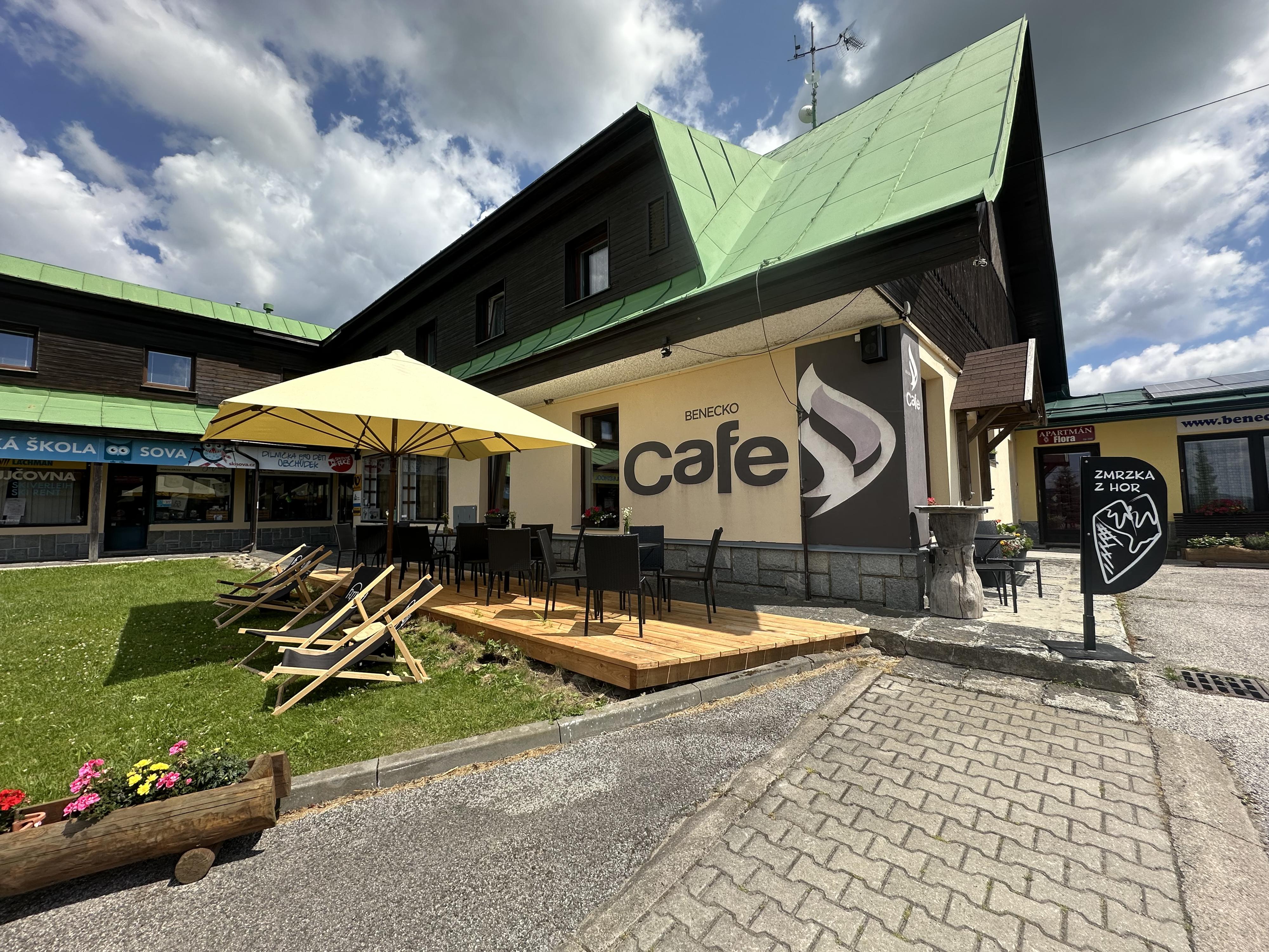 Cafe Benecko