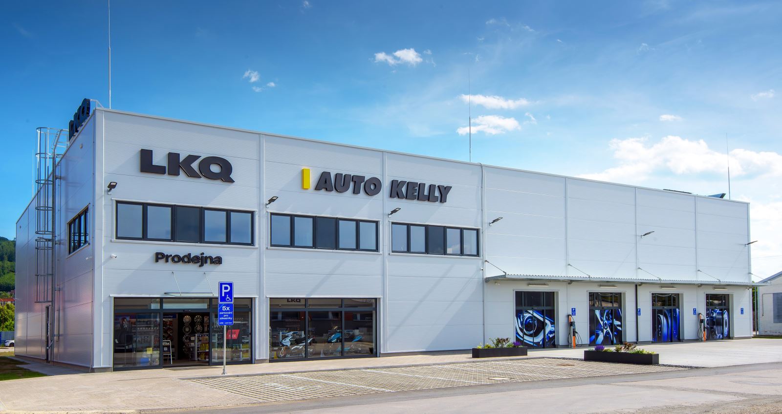 AUTO KELLY