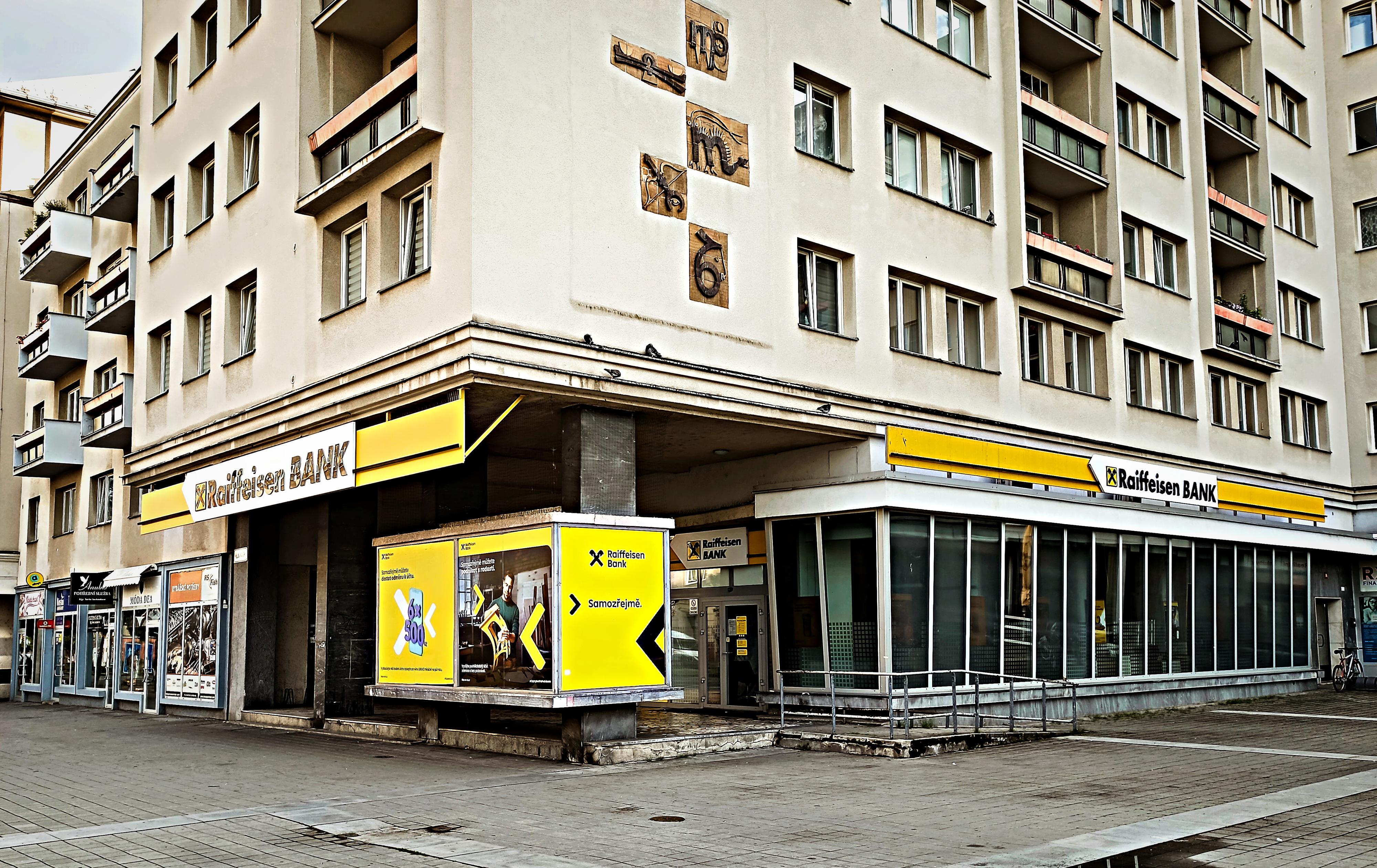 Raiffeisenbank - pobočka foto 5