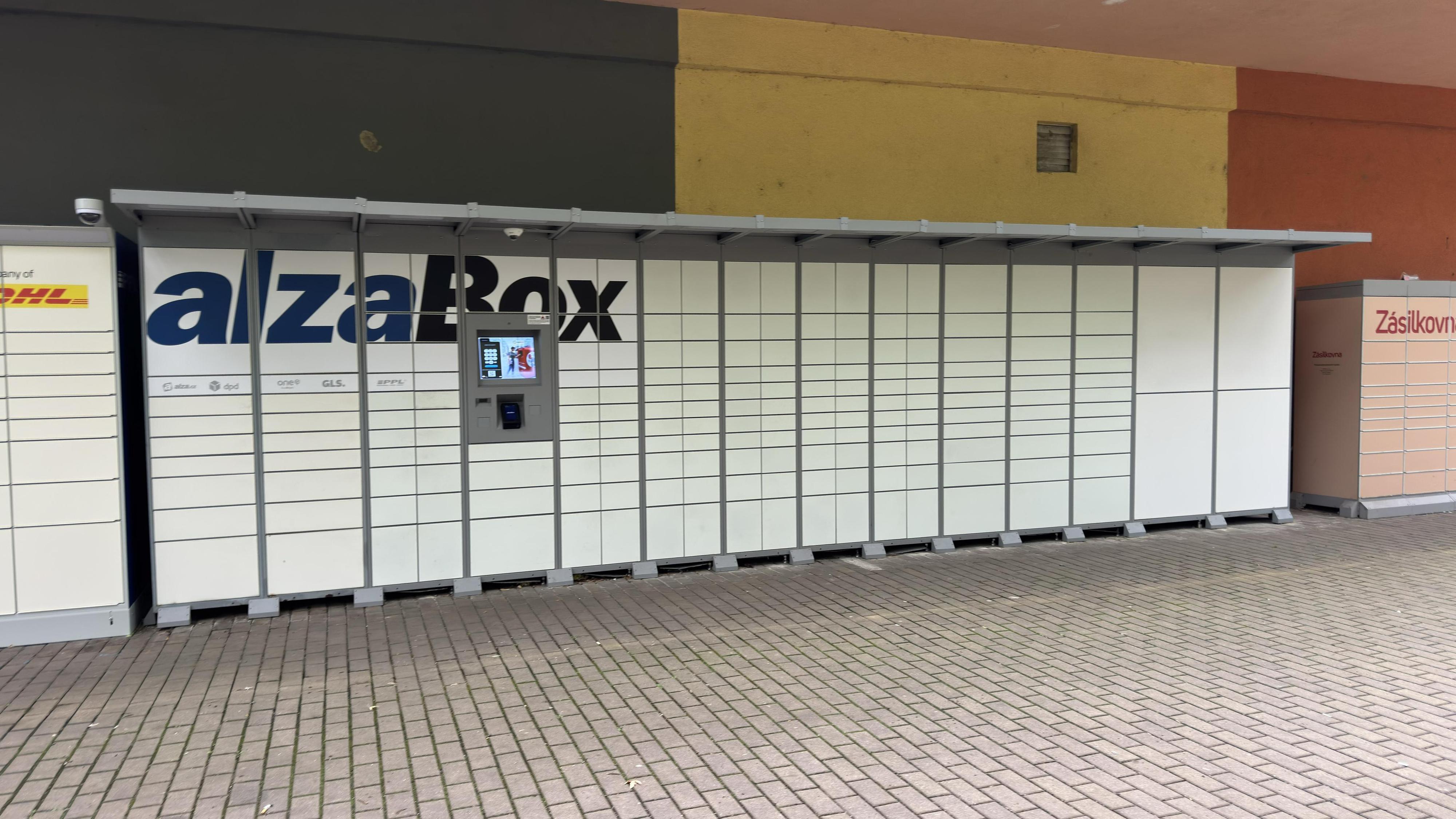 AlzaBox