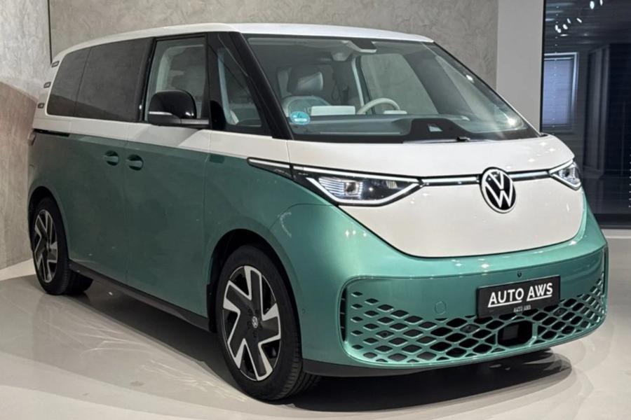 LÉTO VOLÁ...Volkswagen ID.Buzz | automat | ELEKTRO
