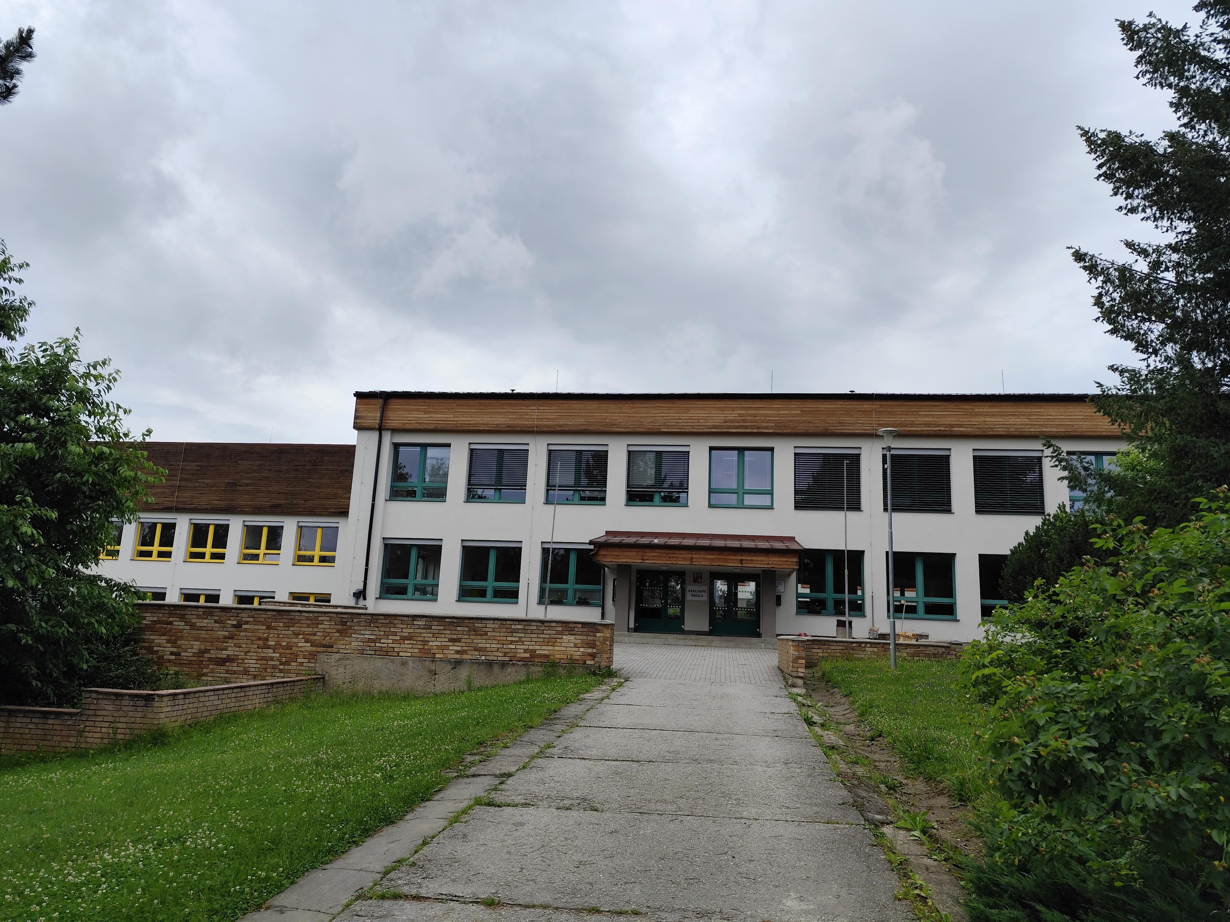 Základní škola a Mateřská škola Frymburk