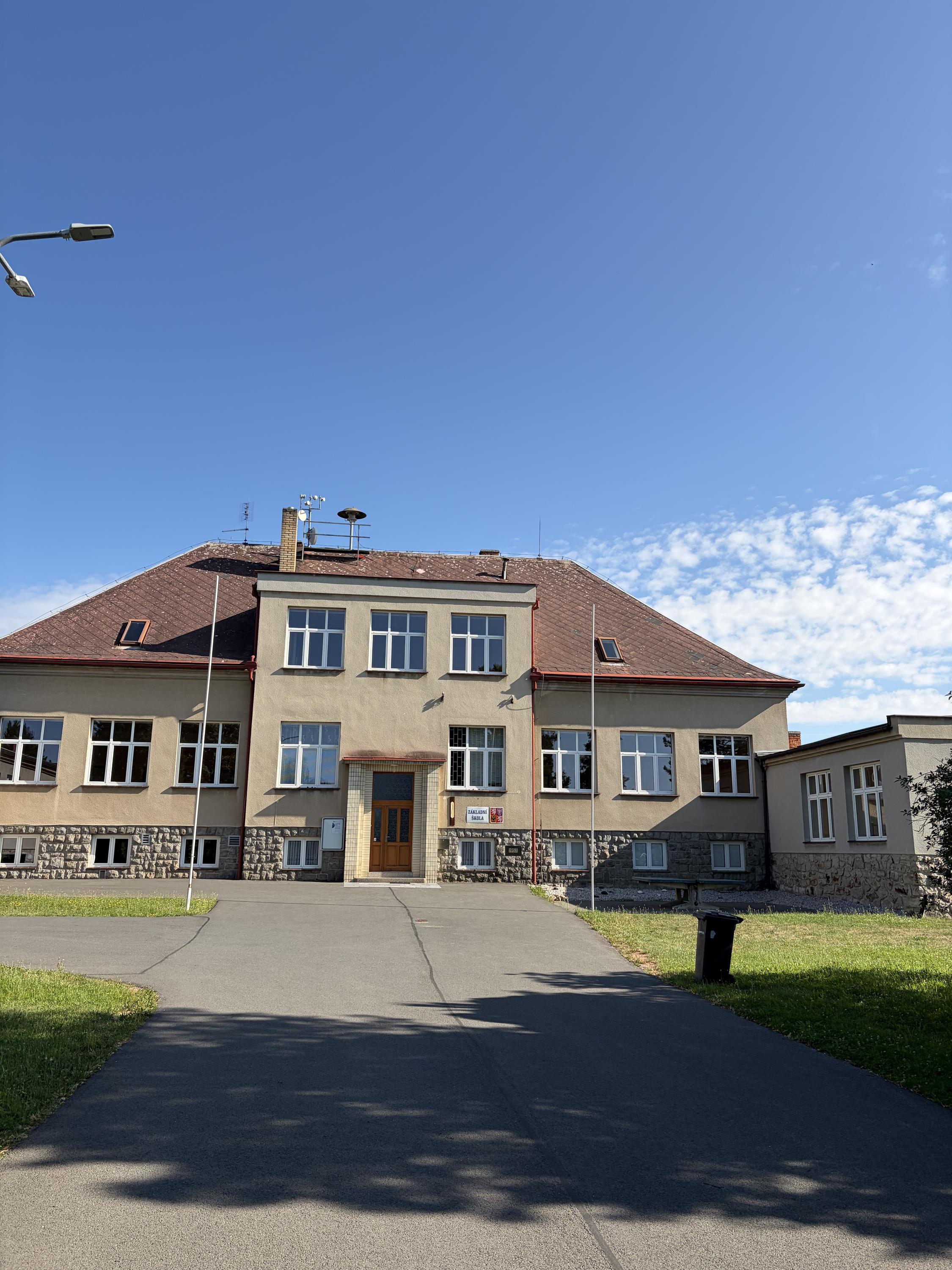 ZŠ Dobříč foto 4