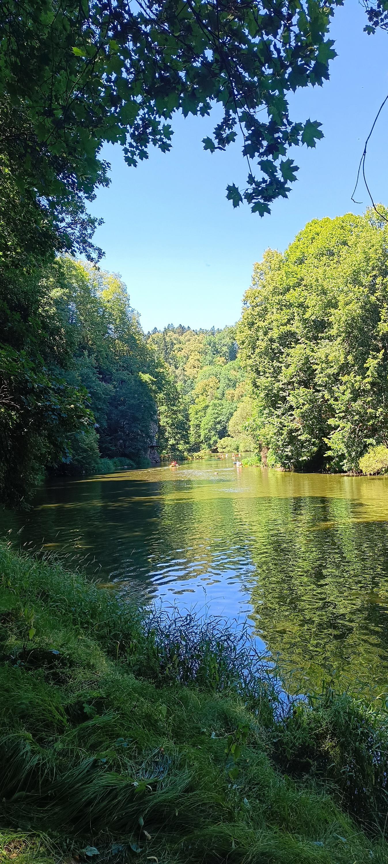 Občerstvení pod hradem Dobronice foto 4