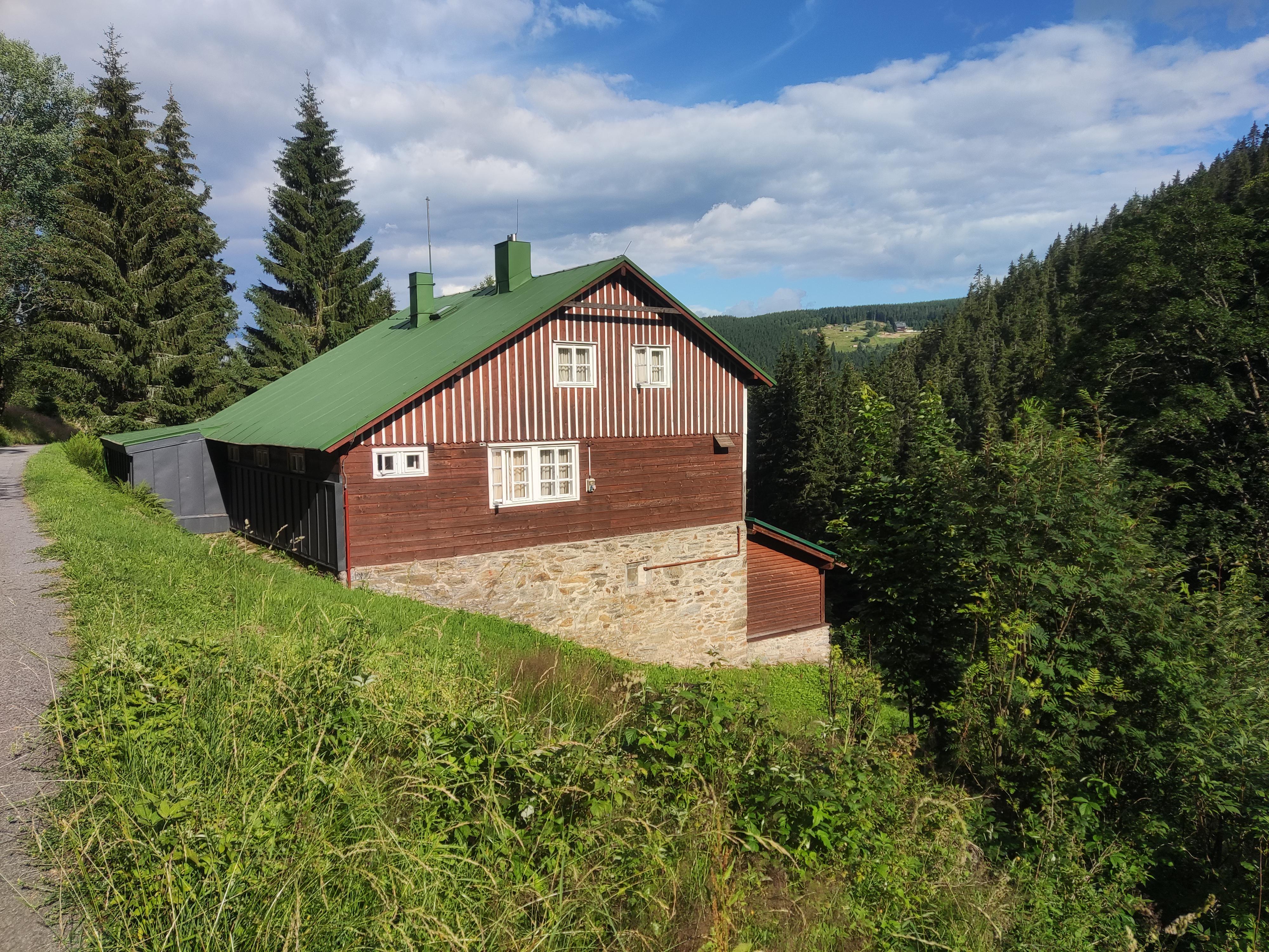 Chata Chemie – VŠCHT foto 2