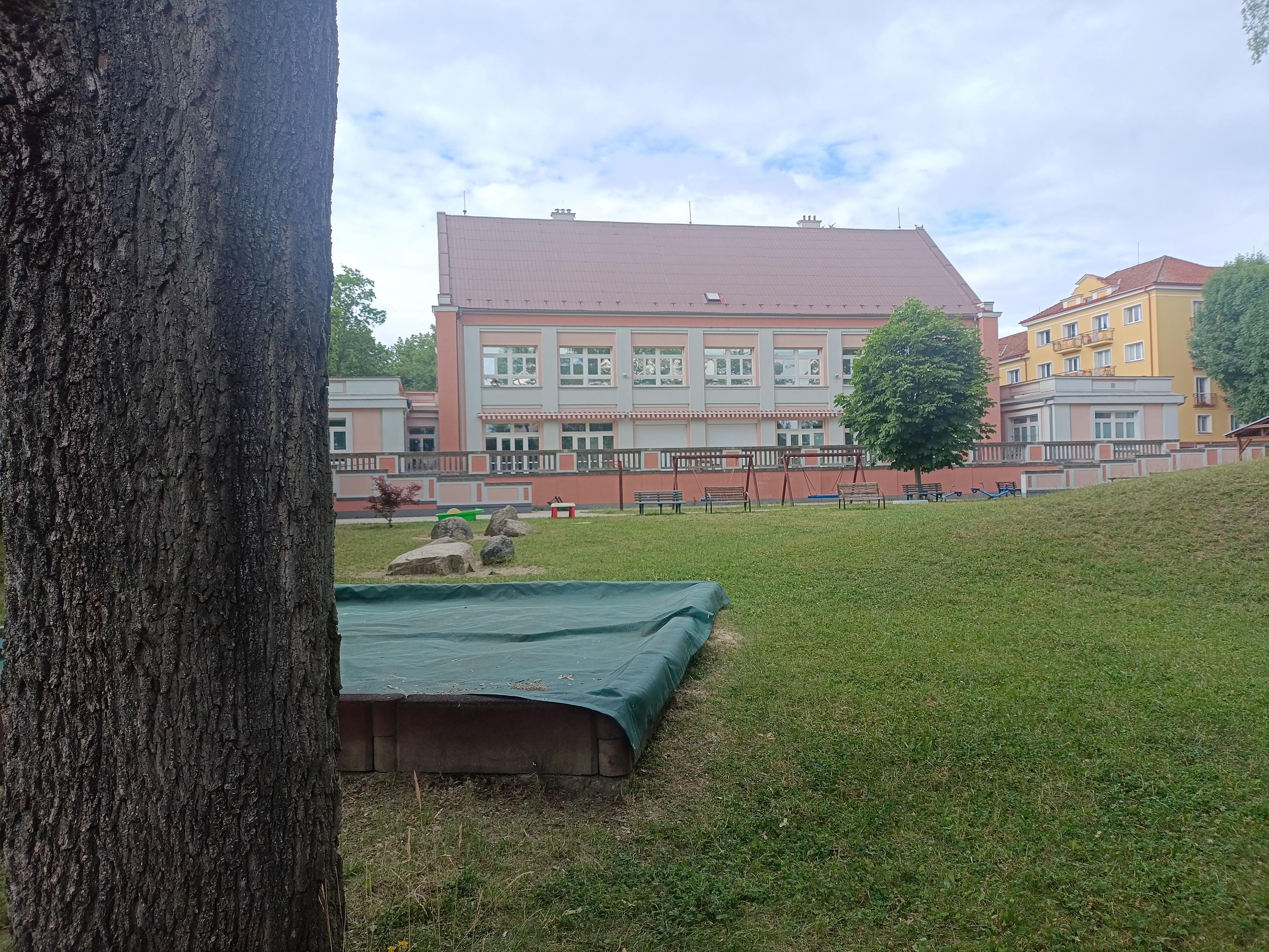 MŠ Ostrov, Palackého foto 6