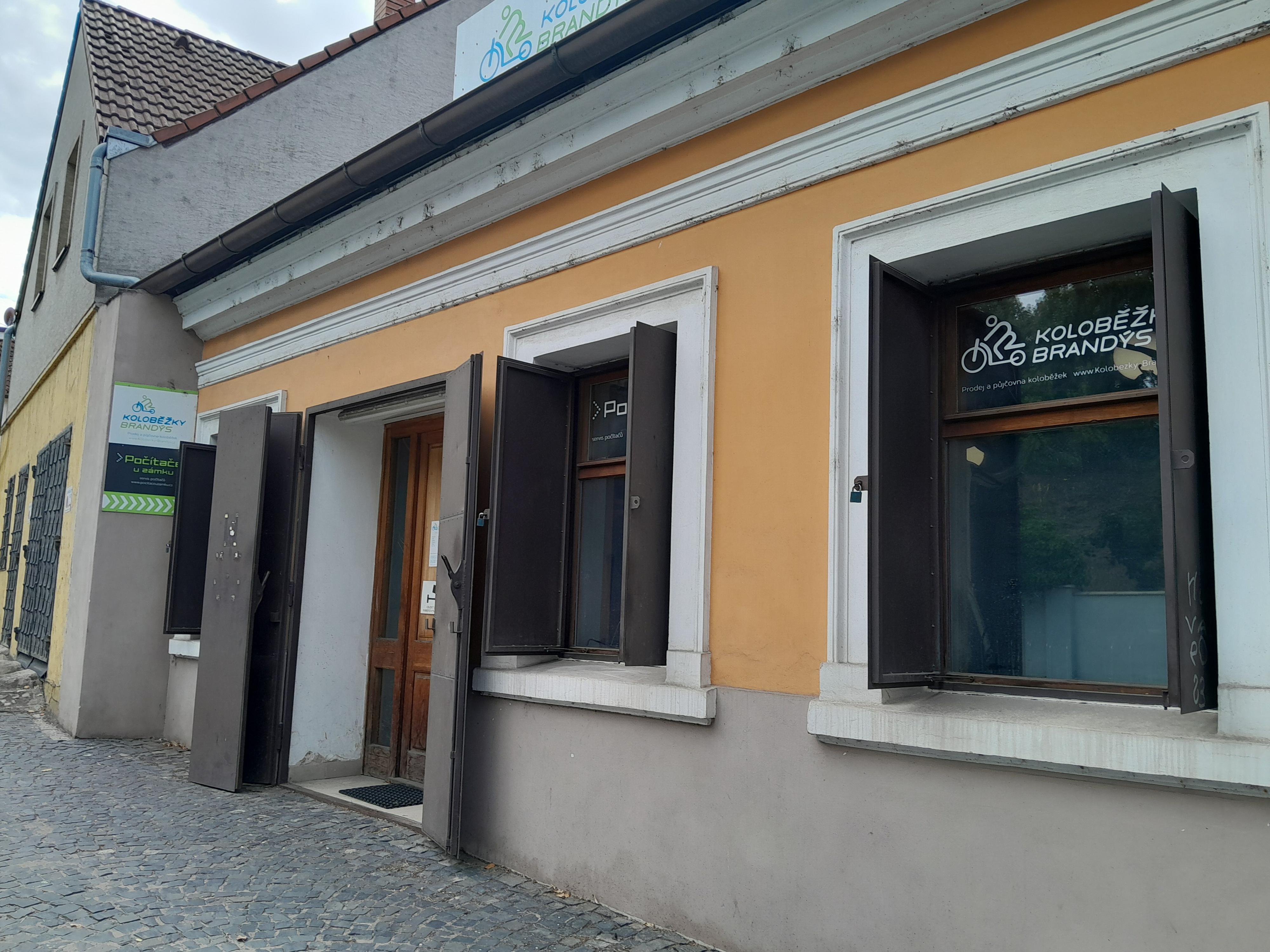 Počítače u zámku