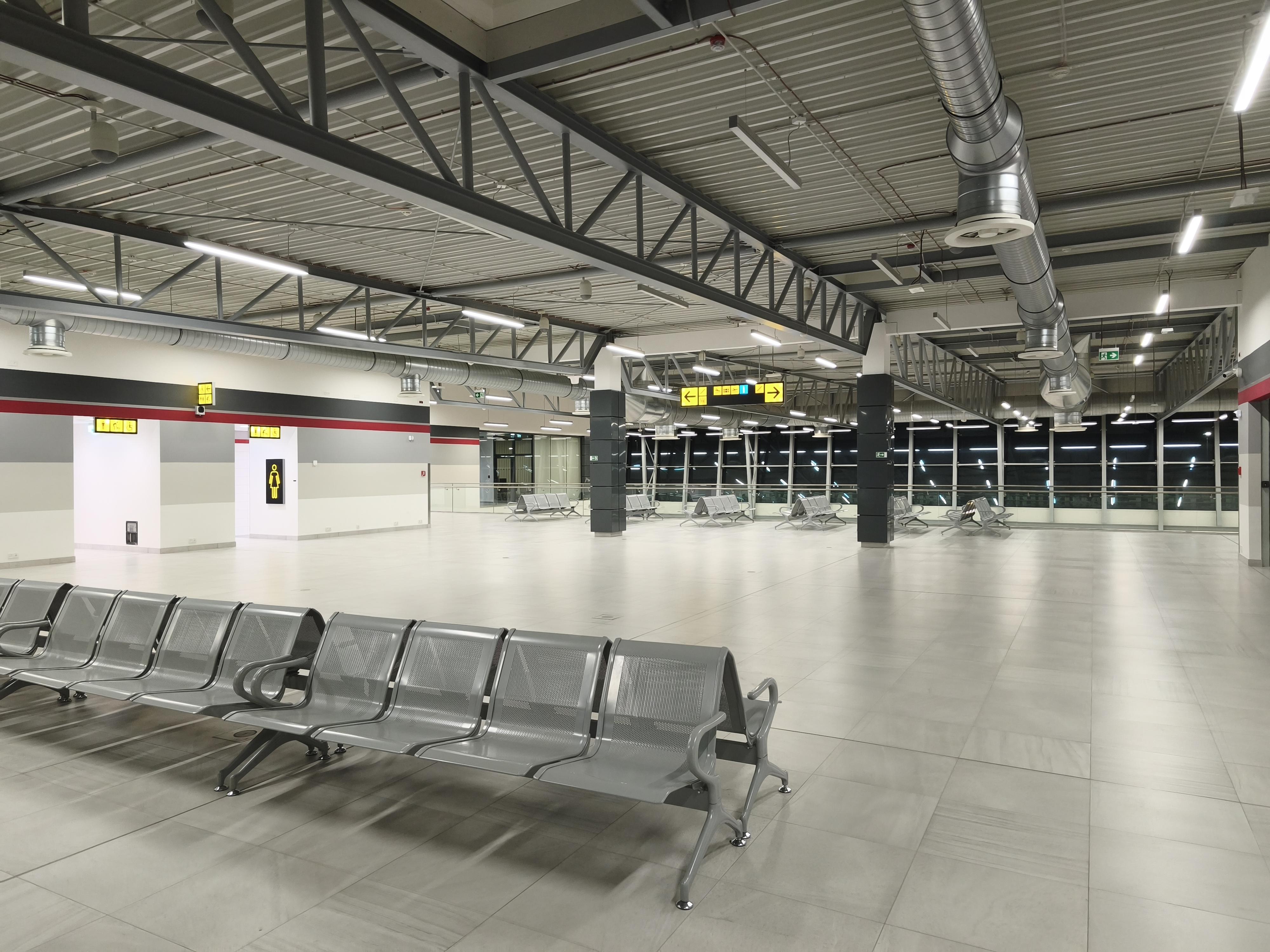 Letiště Pardubice - terminál Jana Kašpara foto 6