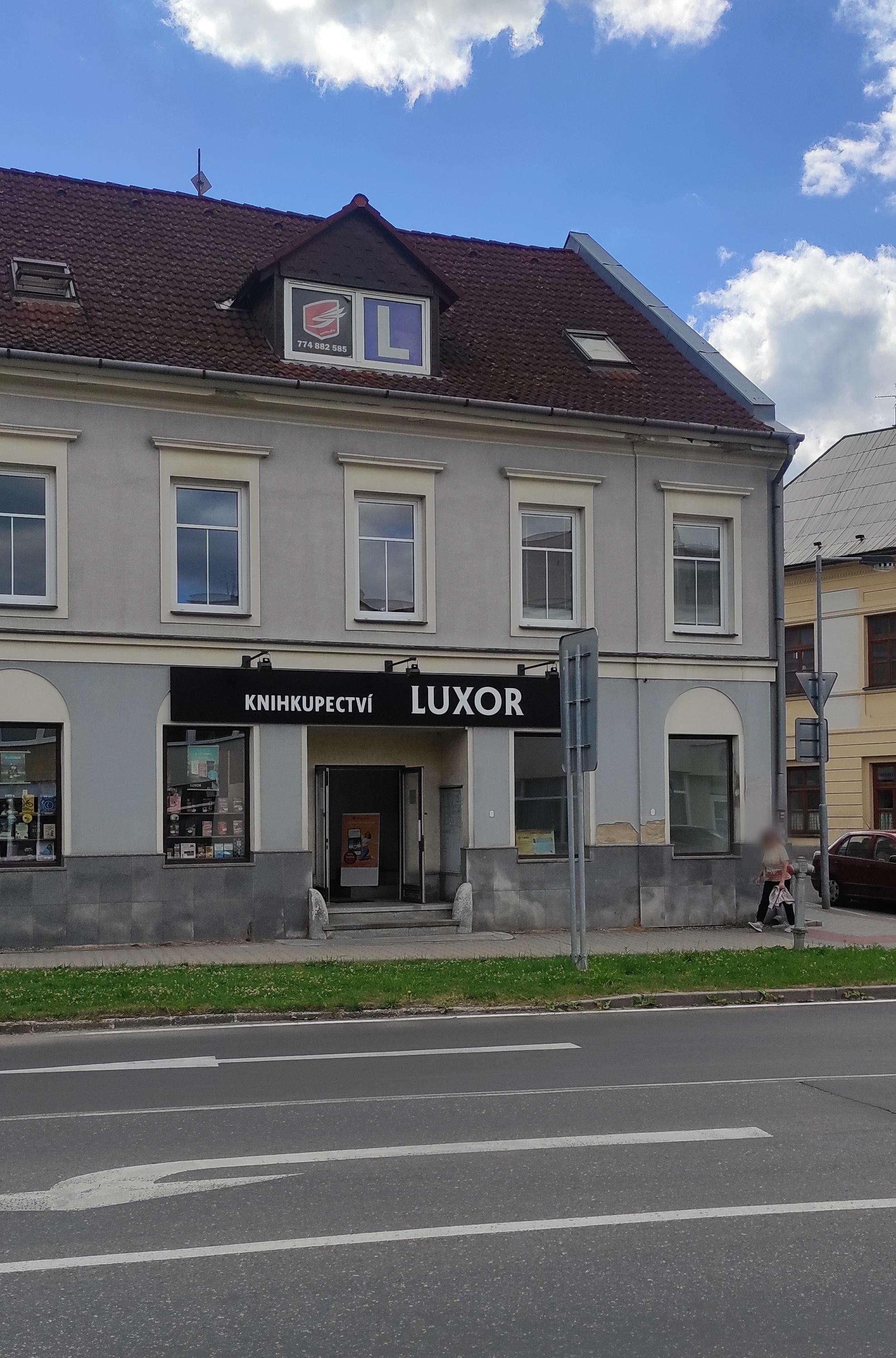 Knihkupectví LUXOR foto 2