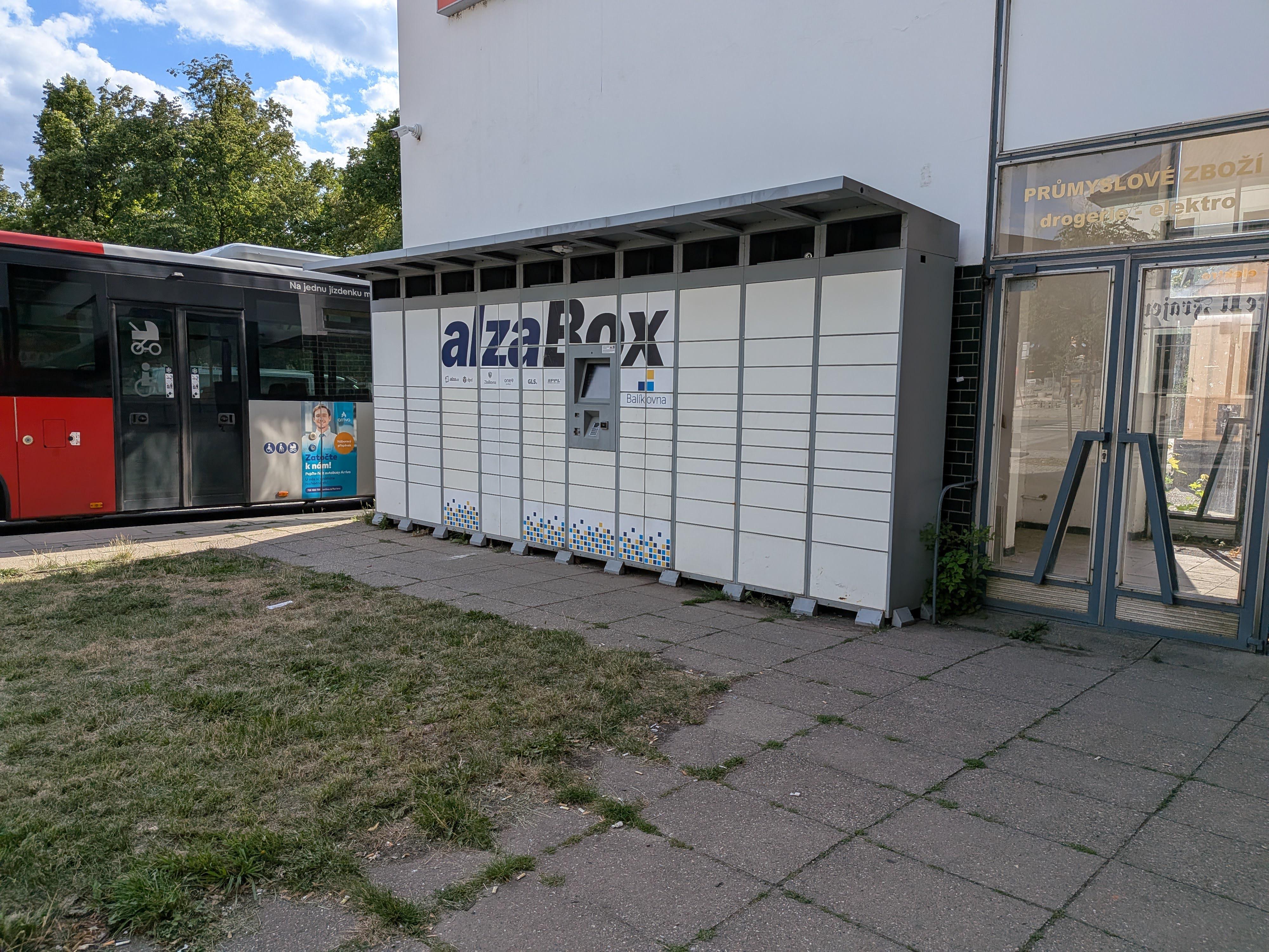 AlzaBox foto 4