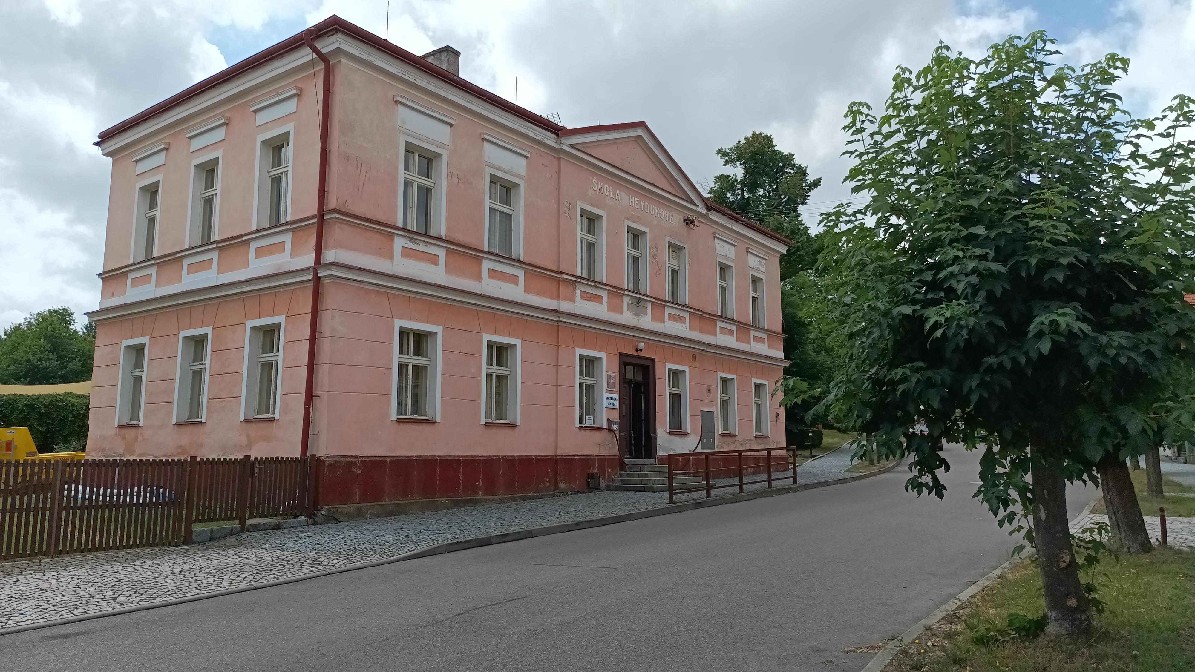 MŠ Předhradí